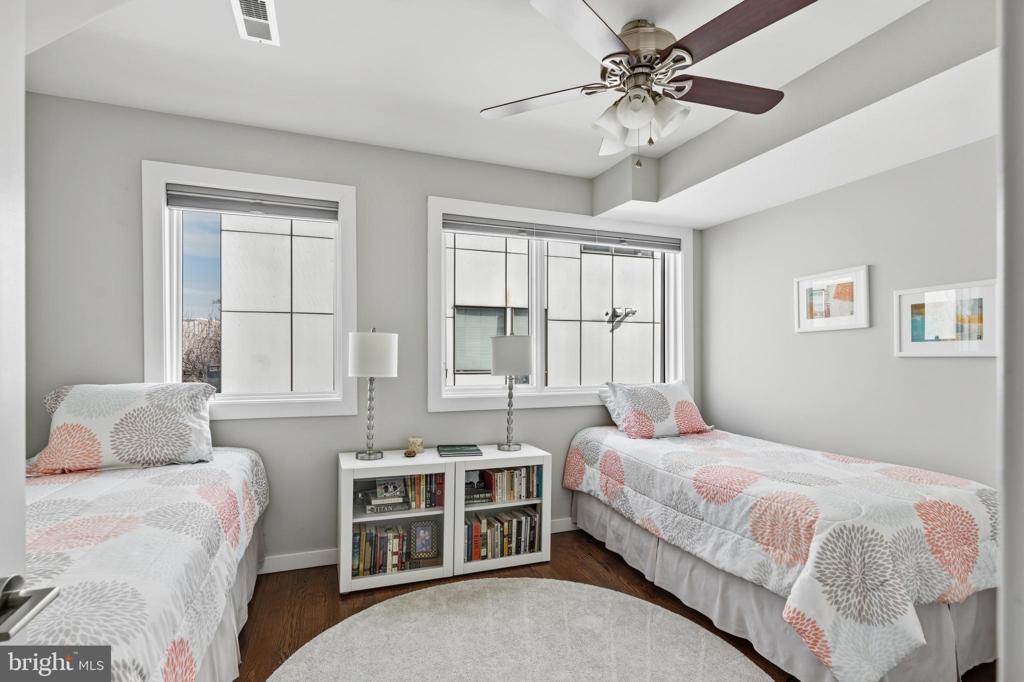 FAIRMOUNT - Residential