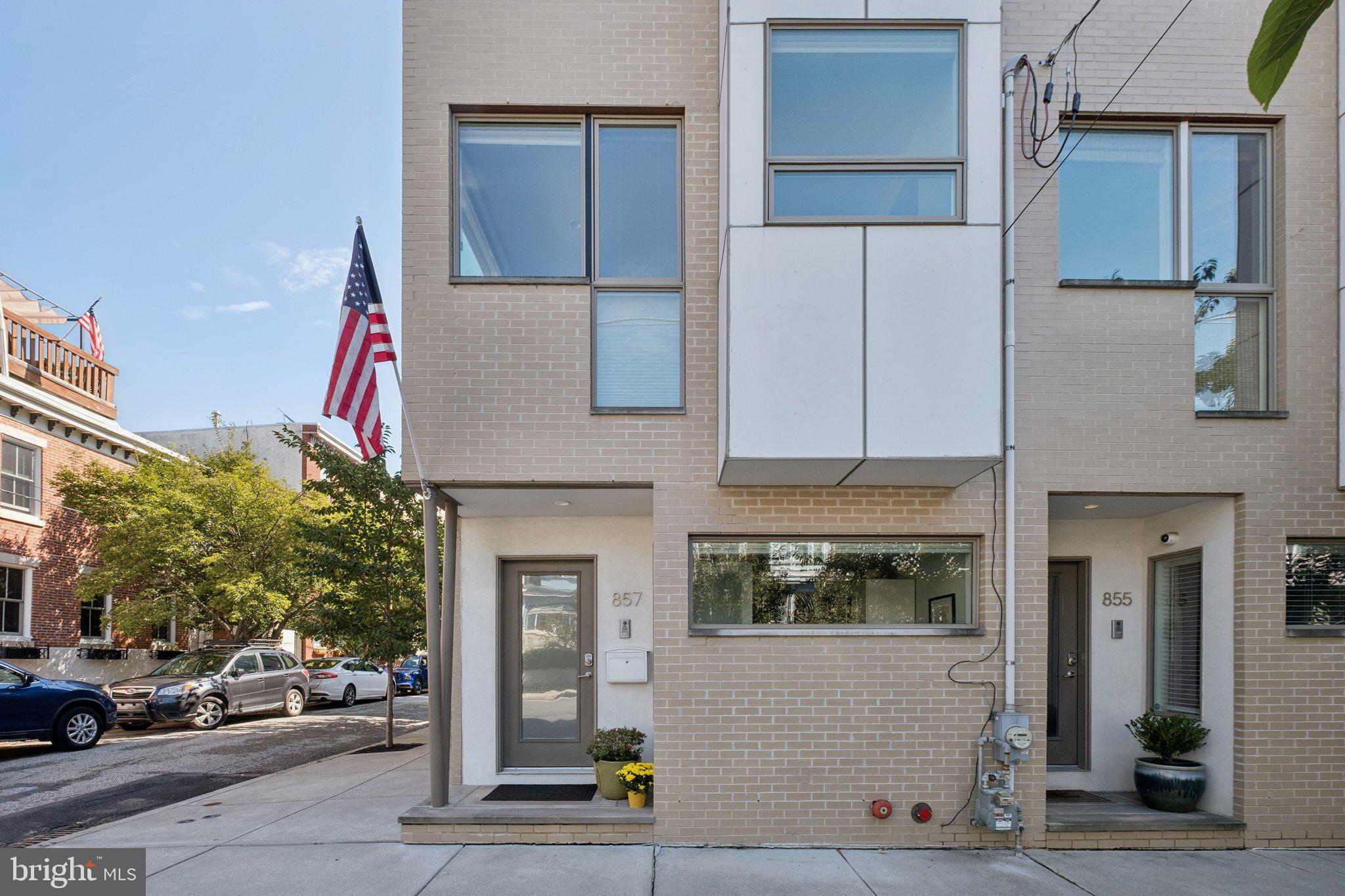 FAIRMOUNT - Residential