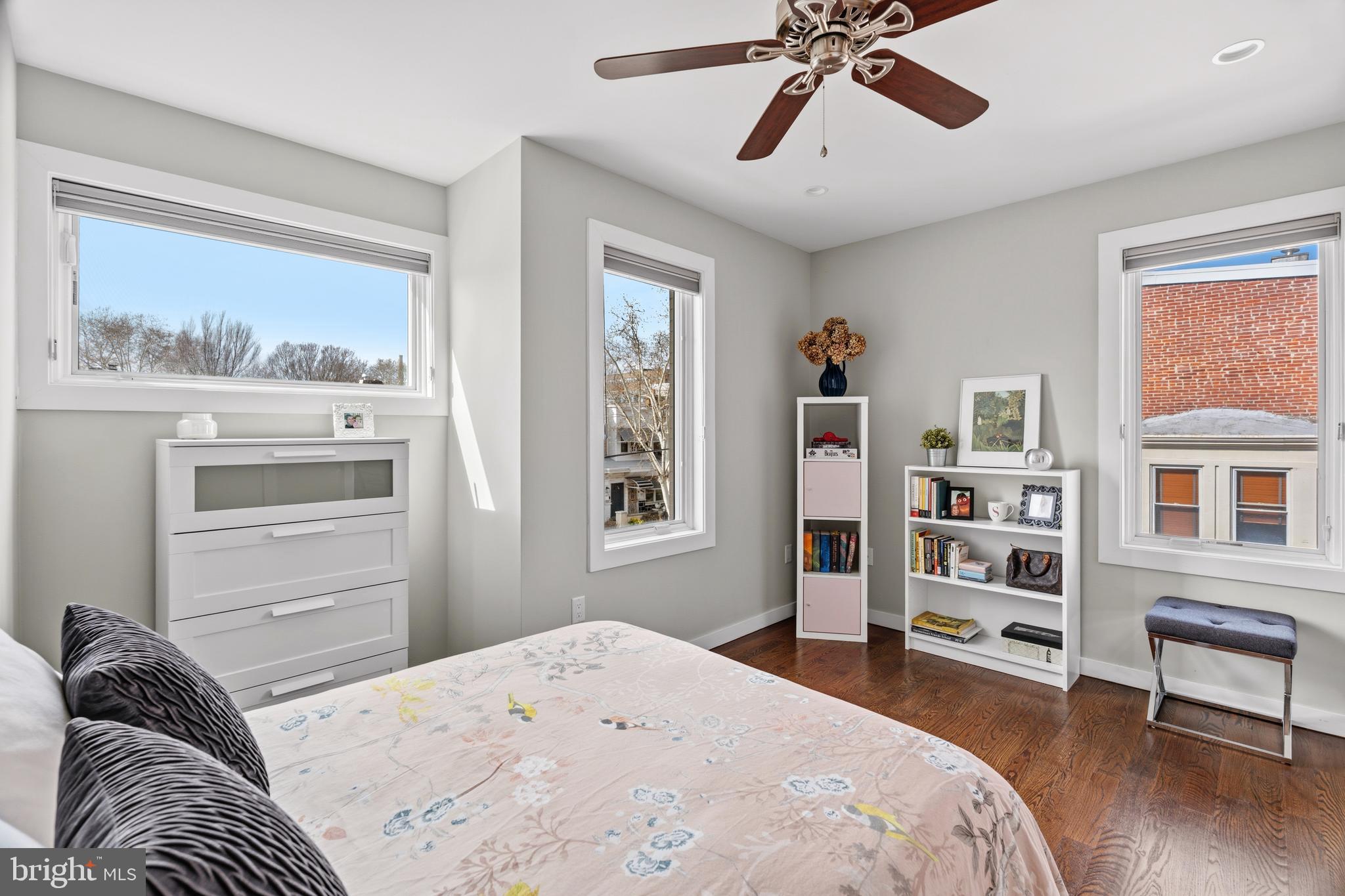 FAIRMOUNT - Residential