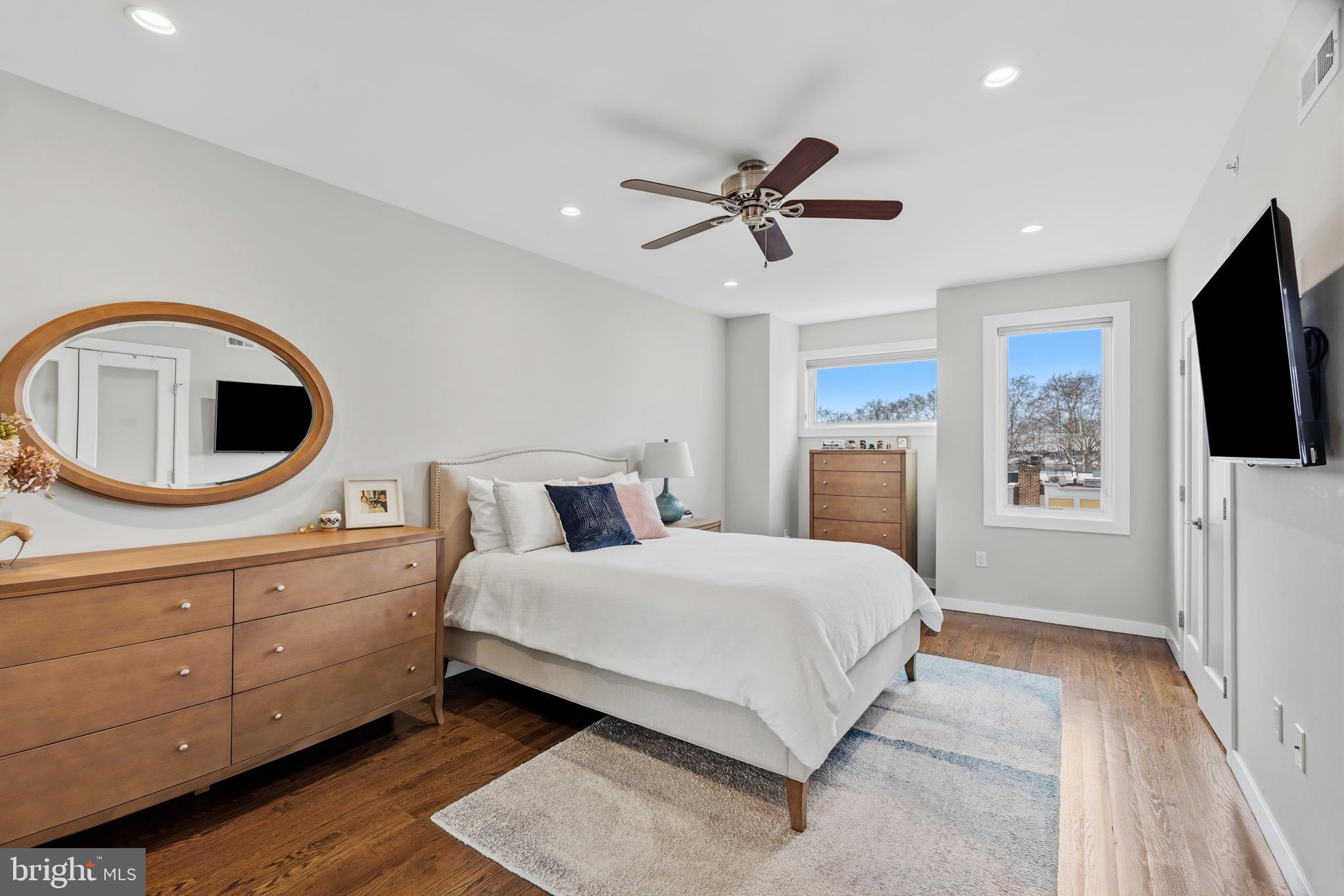 FAIRMOUNT - Residential