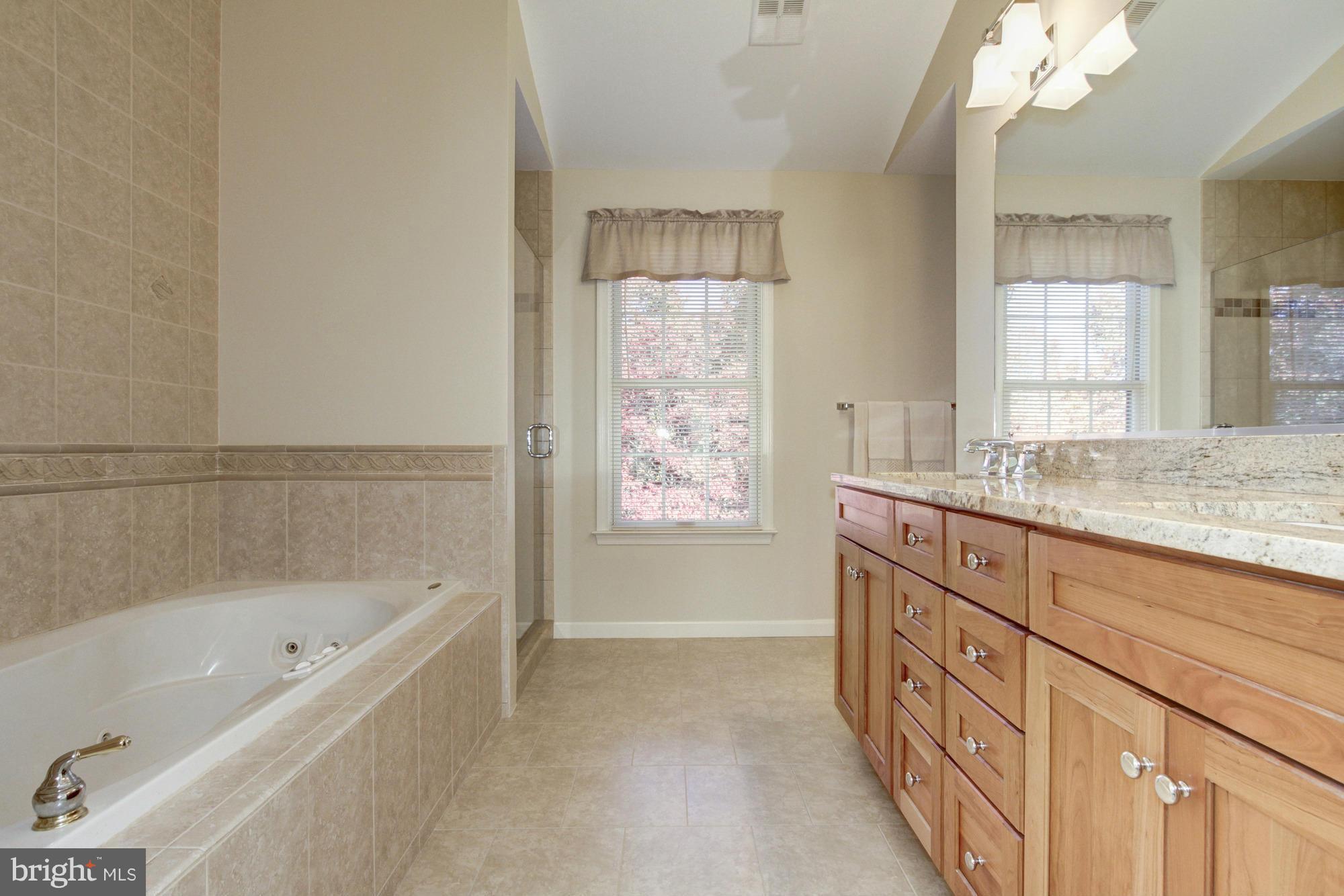 WILLOW RIDGE - Residential