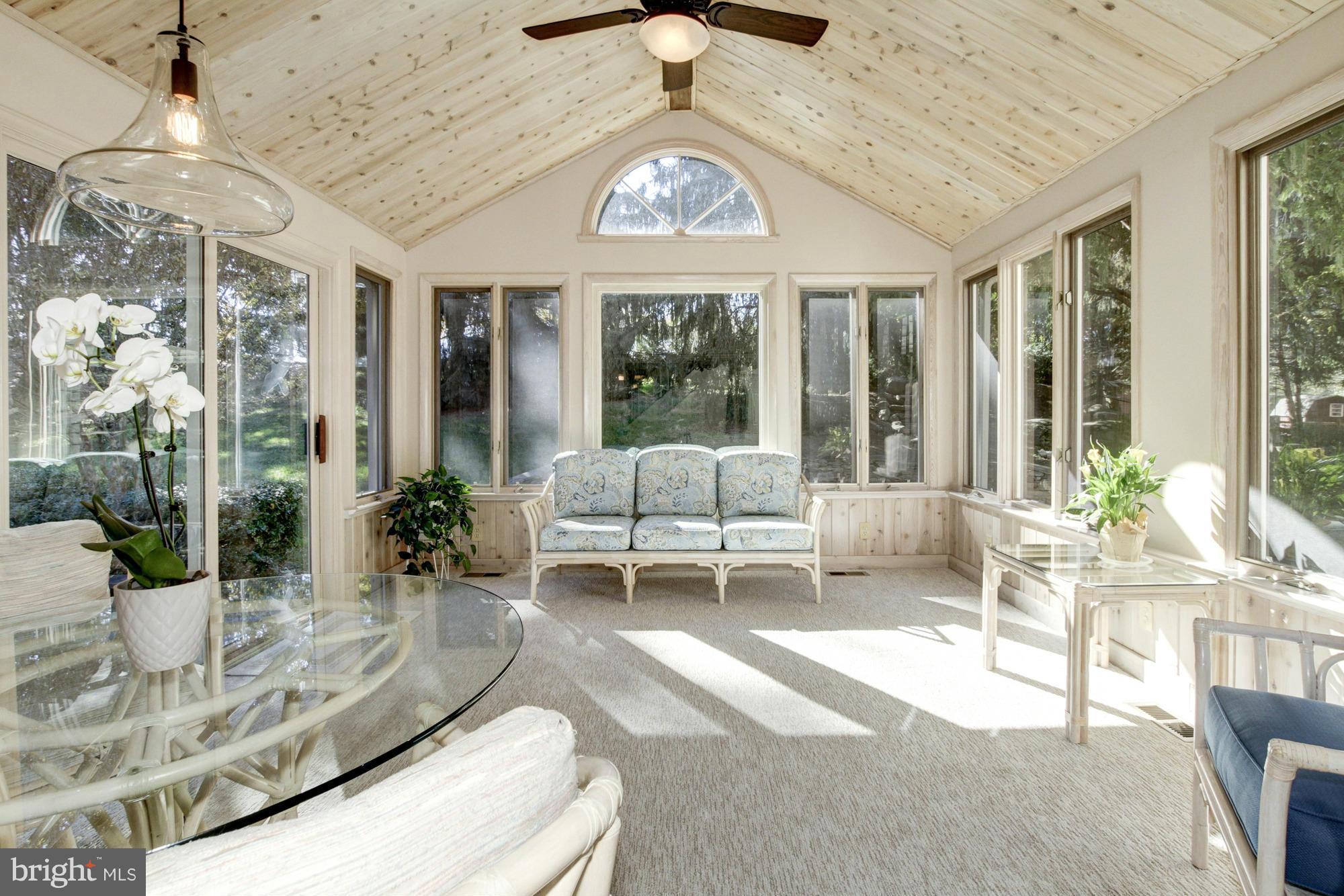 WILLOW RIDGE - Residential