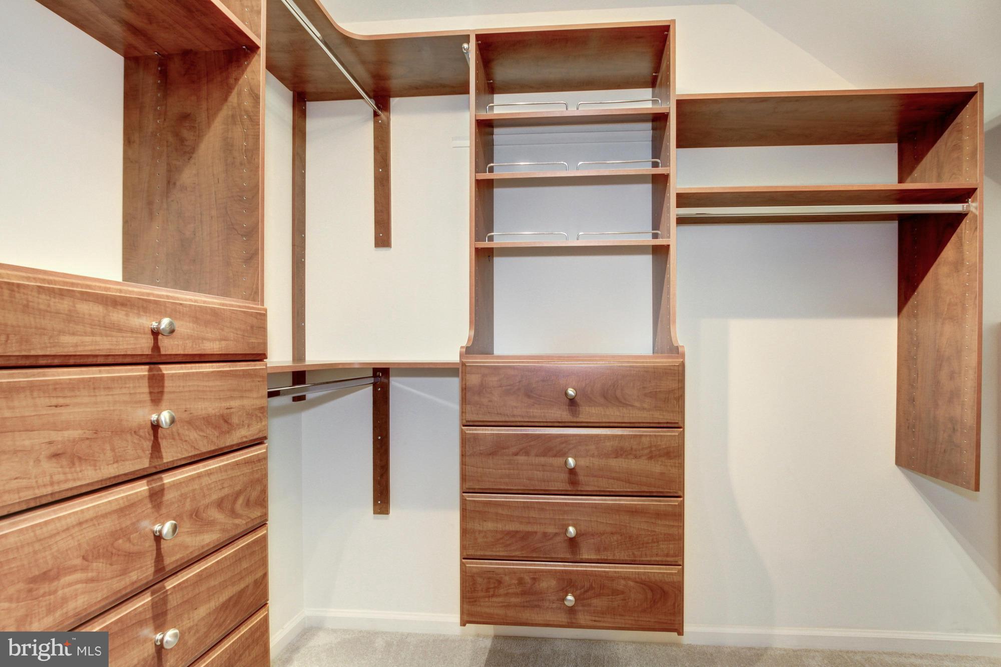 WILLOW RIDGE - Residential