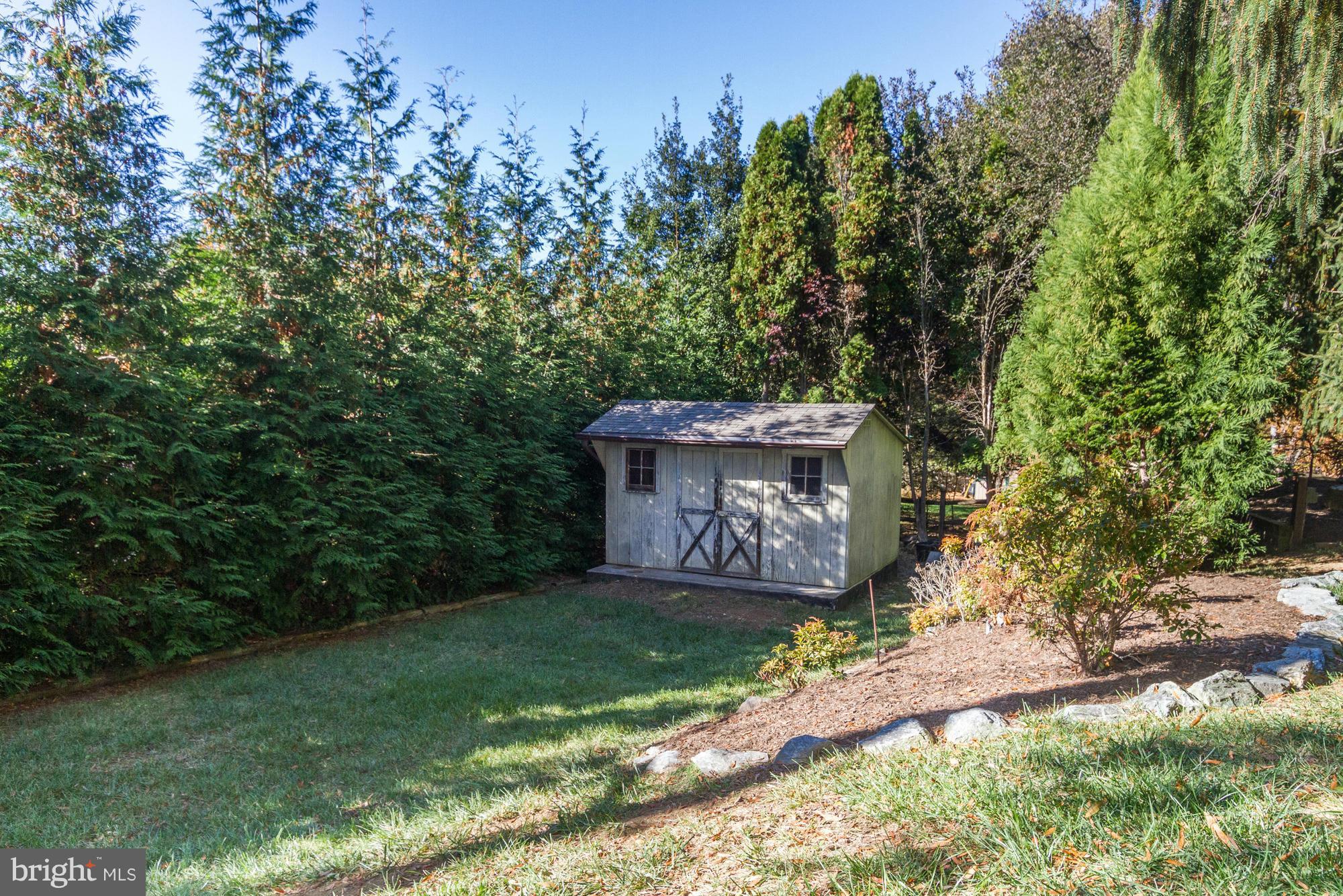 WILLOW RIDGE - Residential