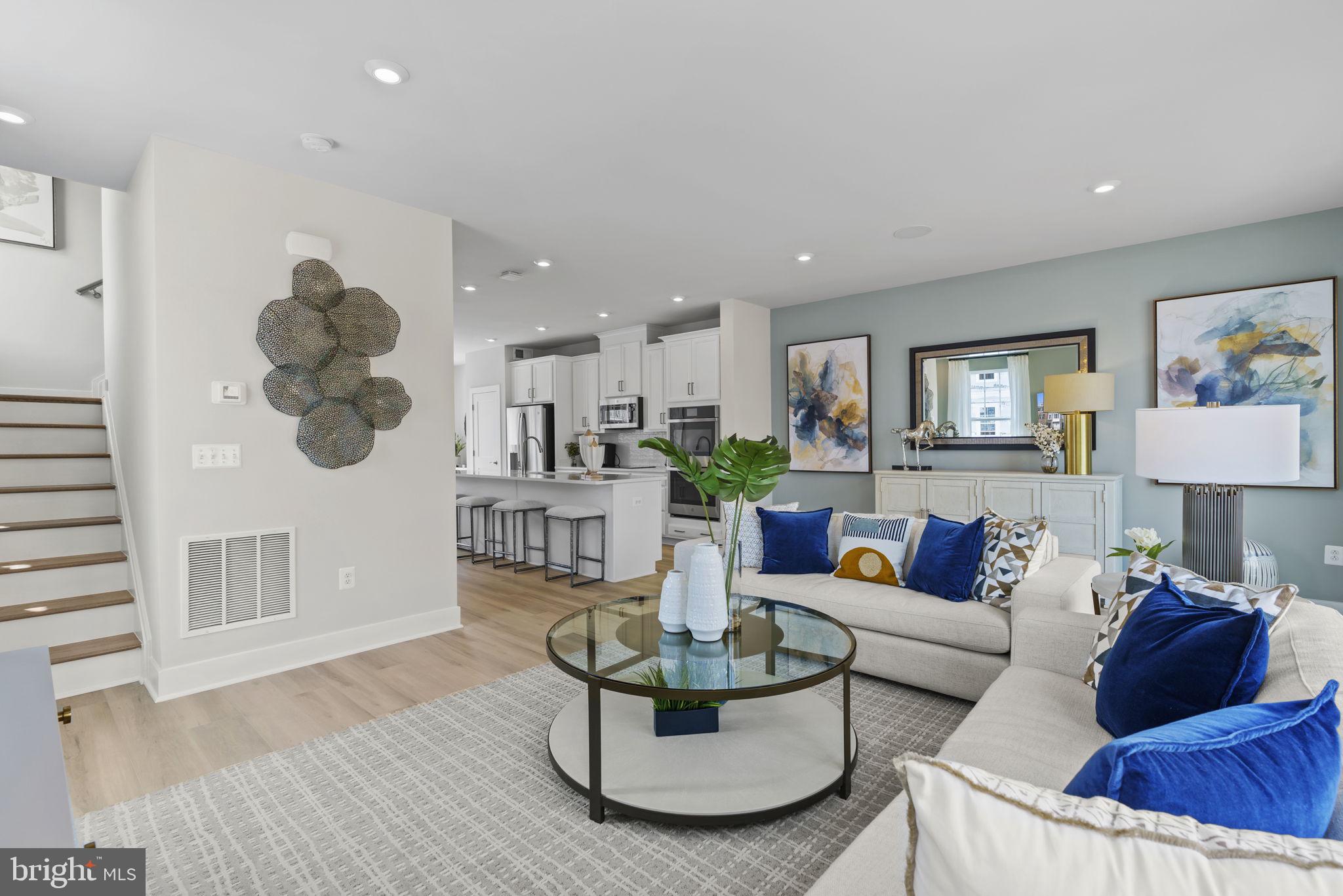 POTOMAC SHORES - Residential