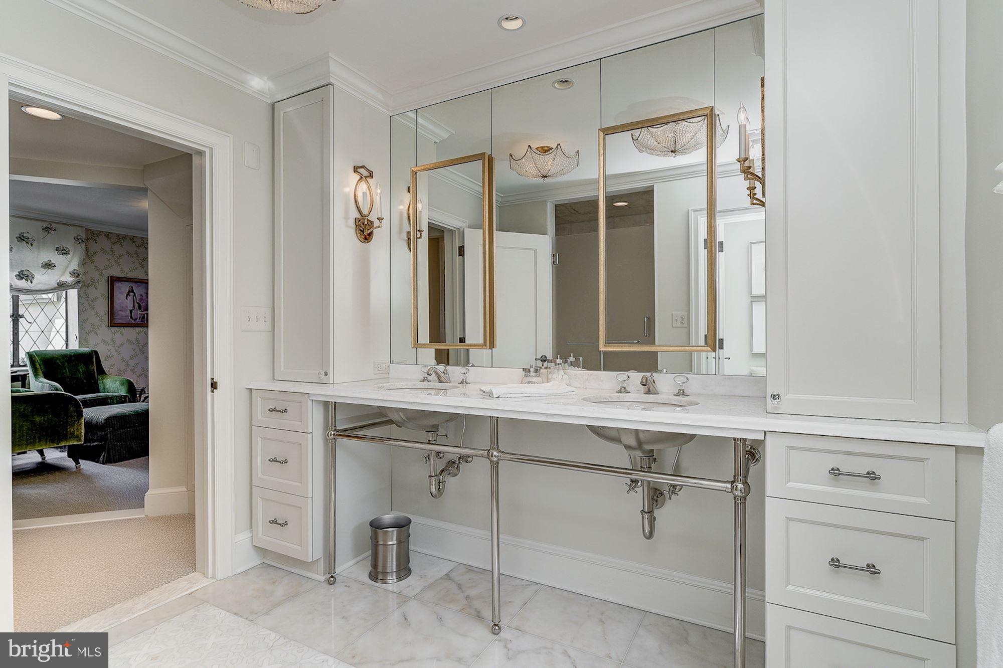 KENWOOD - Residential