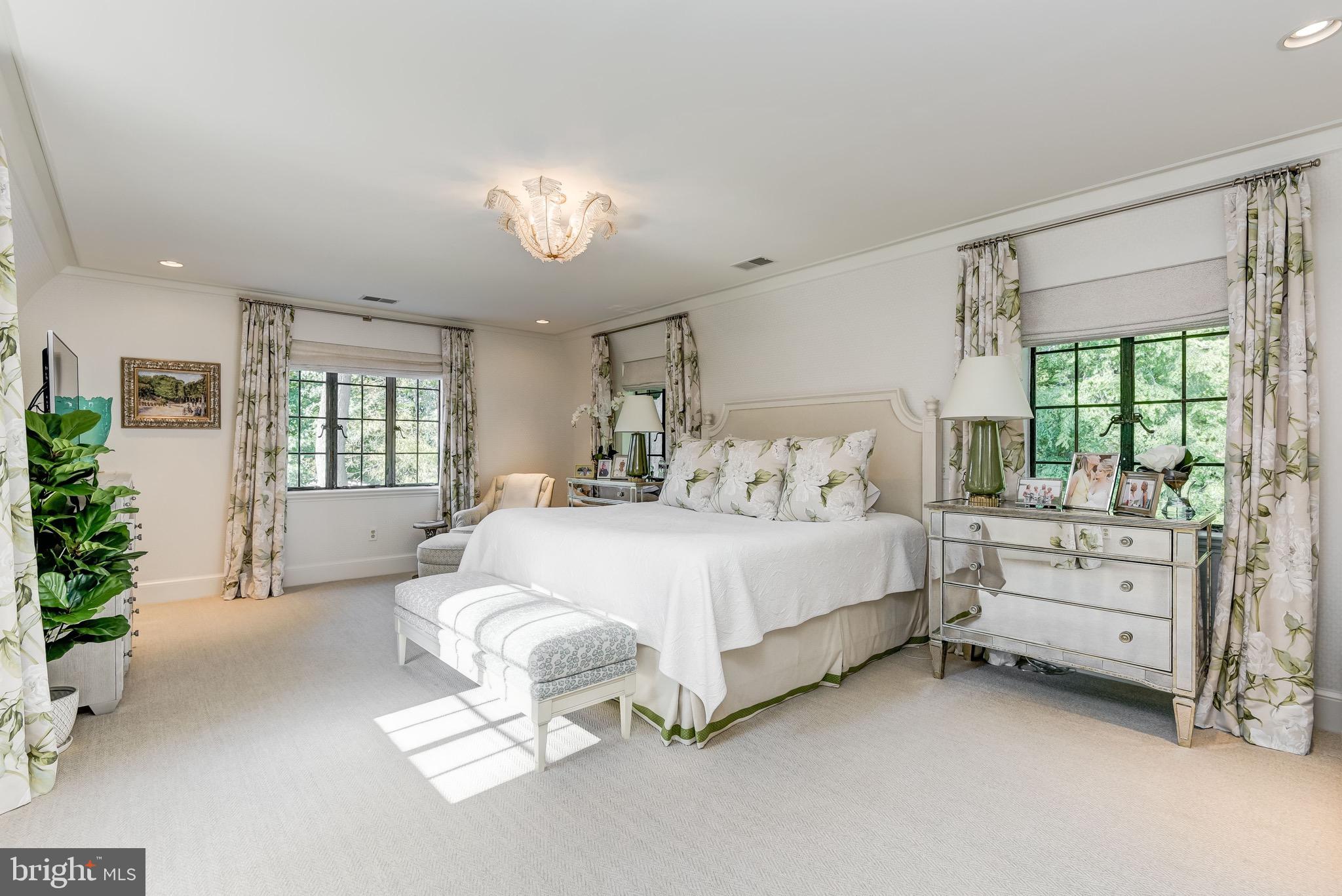 KENWOOD - Residential