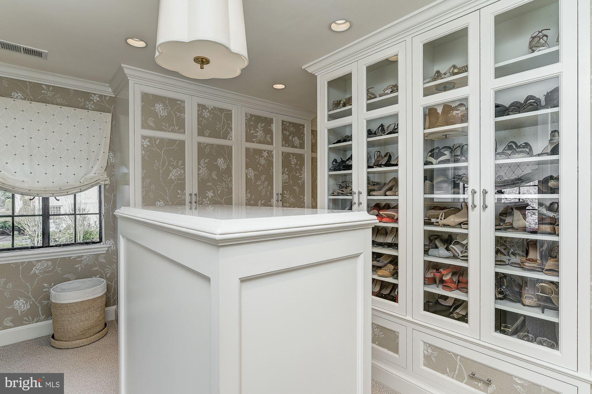 KENWOOD - Residential