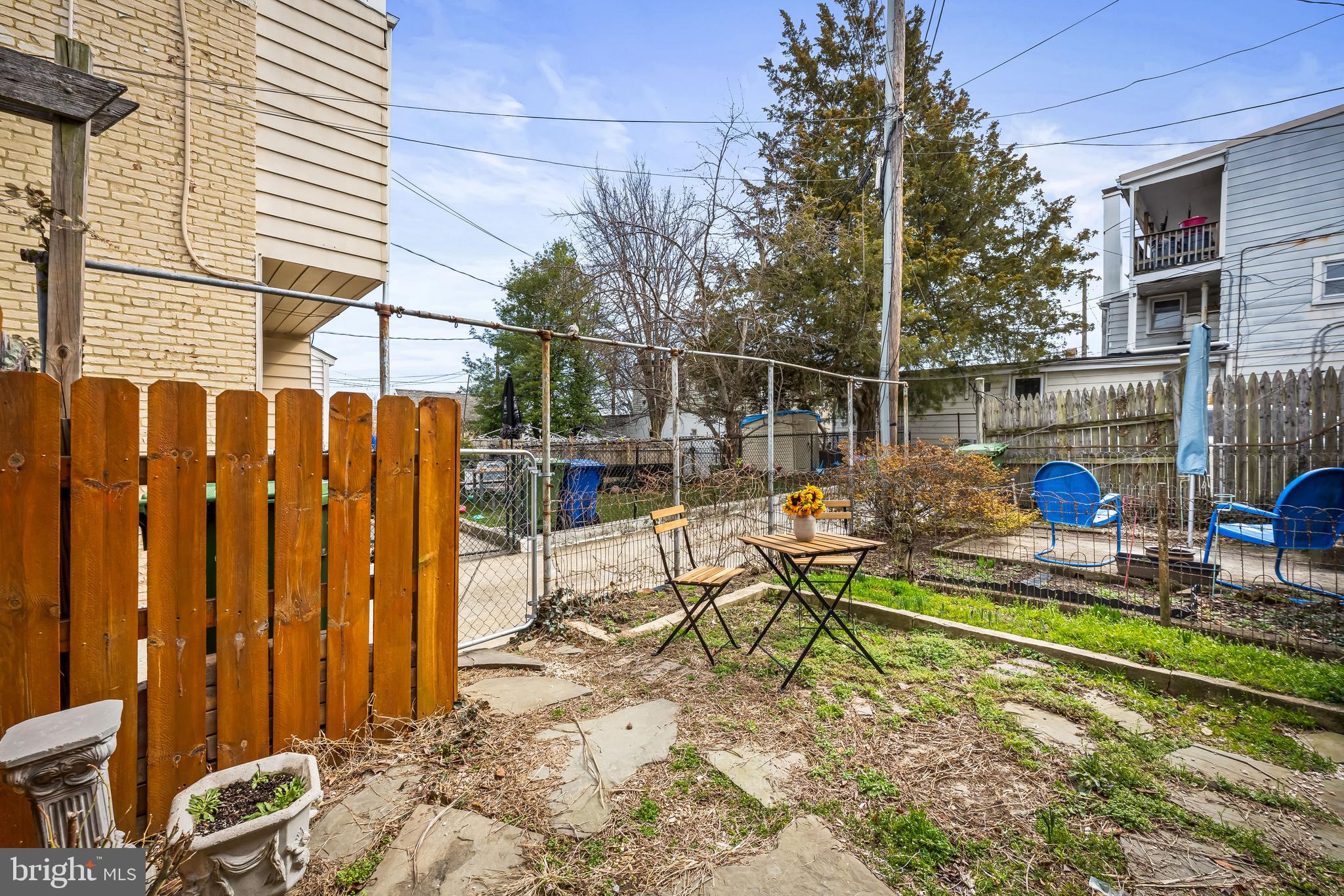 HAMPDEN HISTORIC DISTRICT - Residential