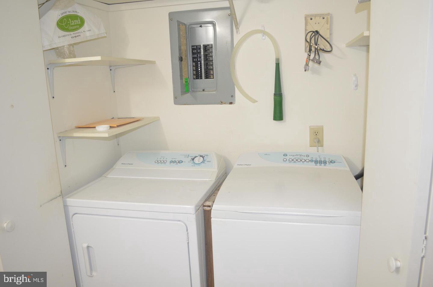 WESTRIDGE ESTATES - Residential Lease