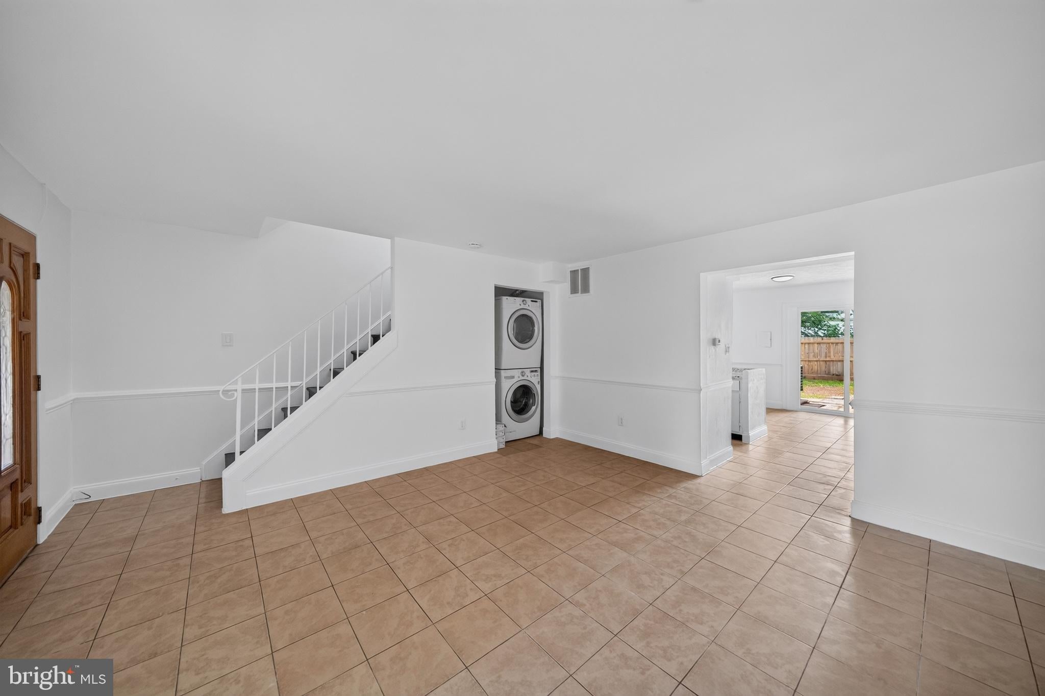 9248 HOOD ROAD
