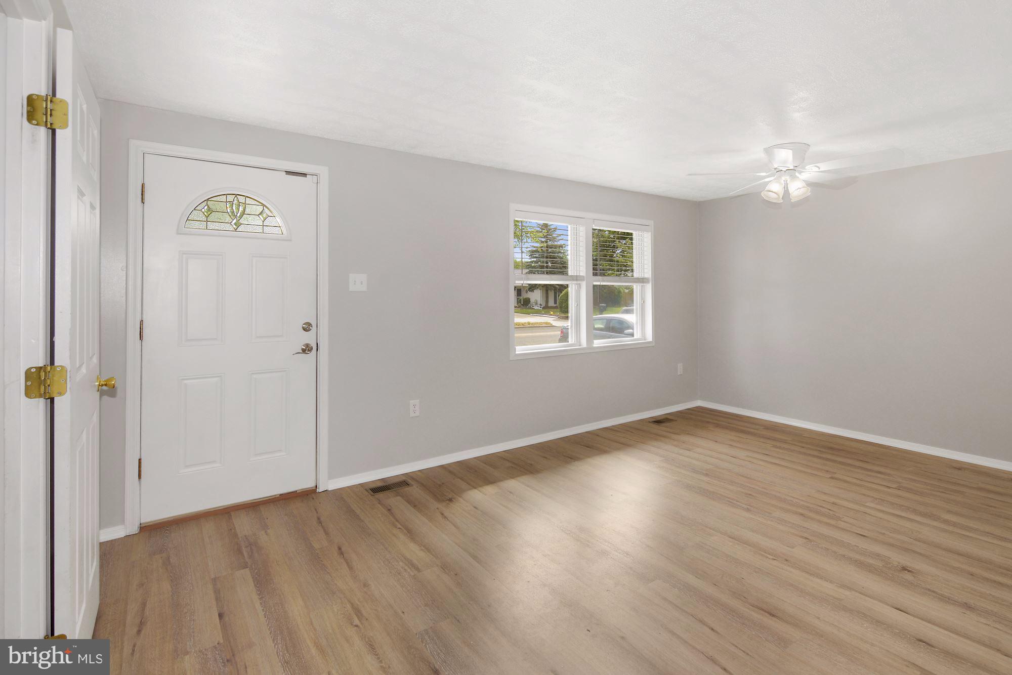 THE PROVINCES - Residential