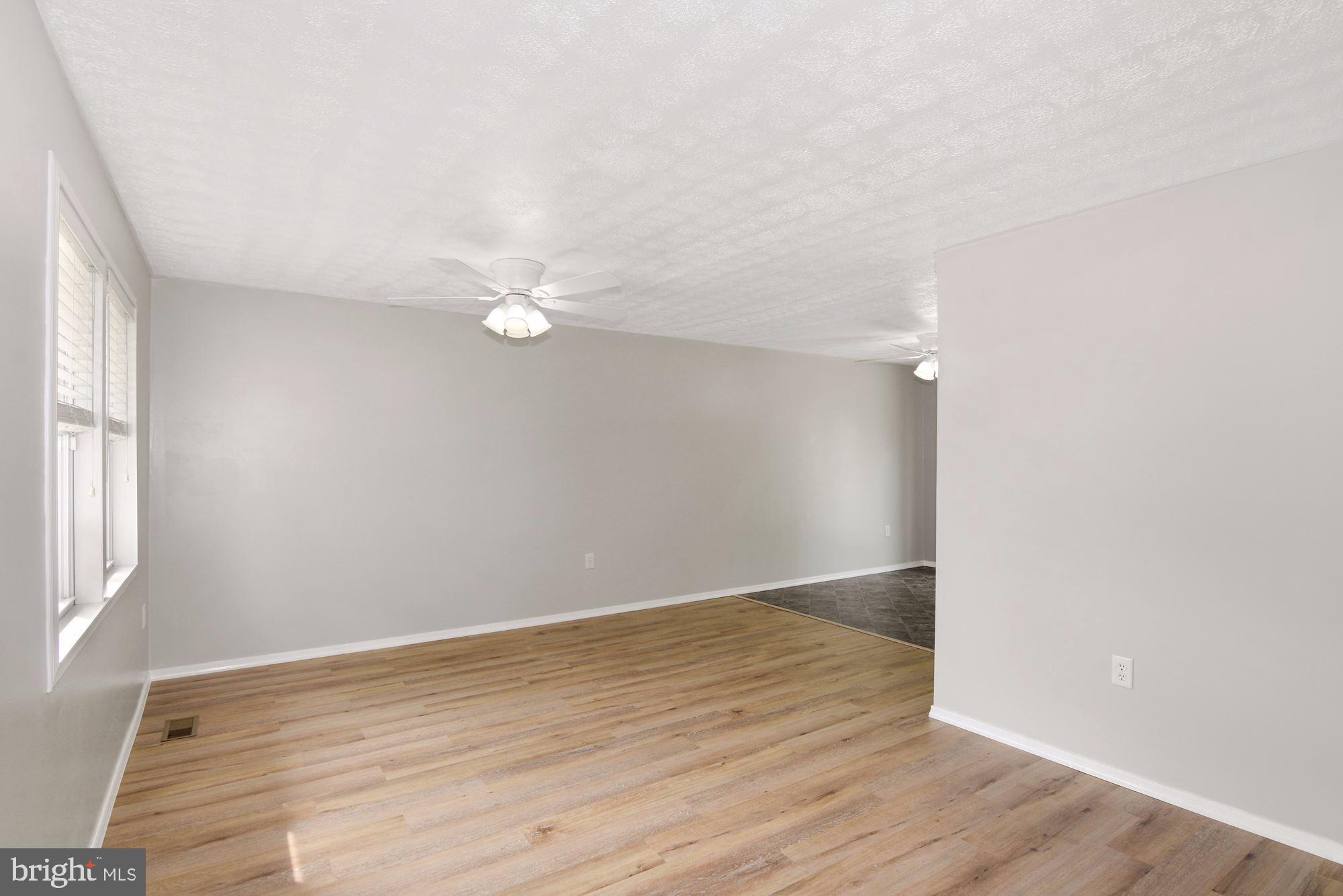 THE PROVINCES - Residential