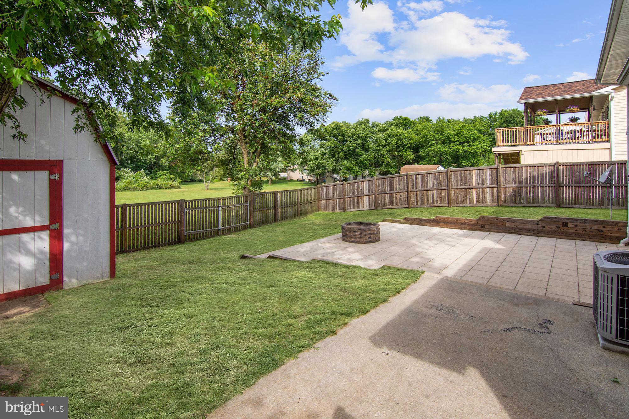 THE PROVINCES - Residential