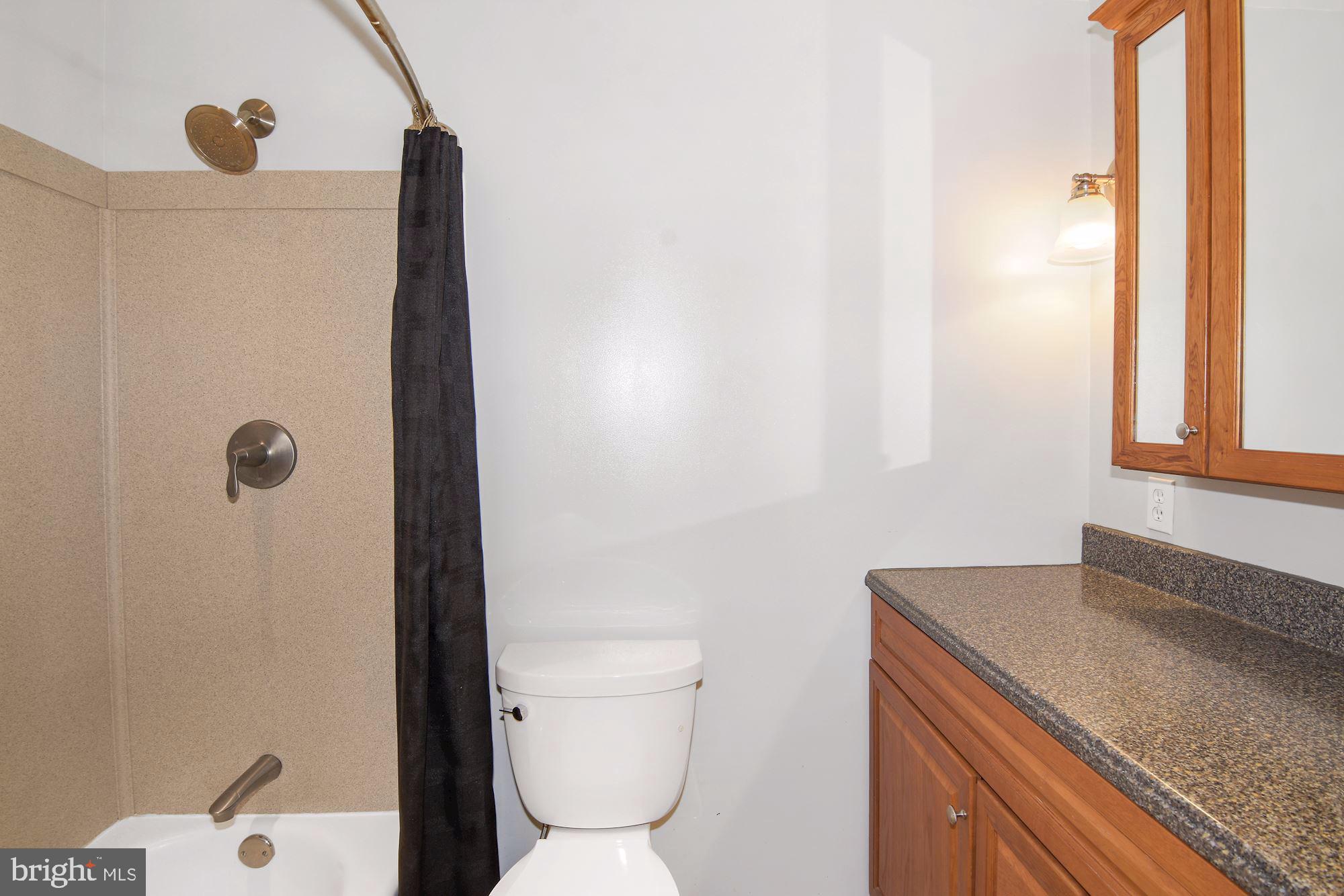 THE PROVINCES - Residential