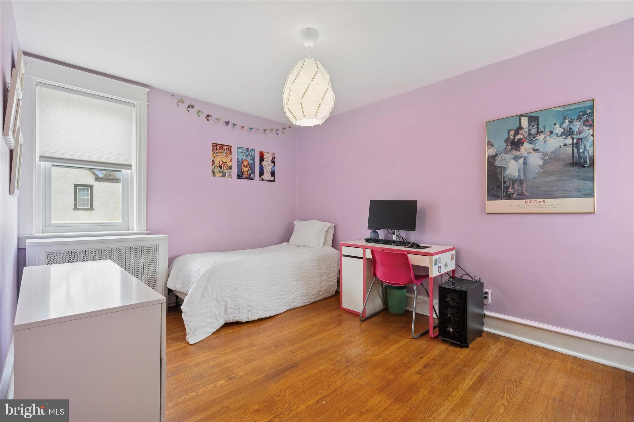 ARDMORE CROSSING - Residential