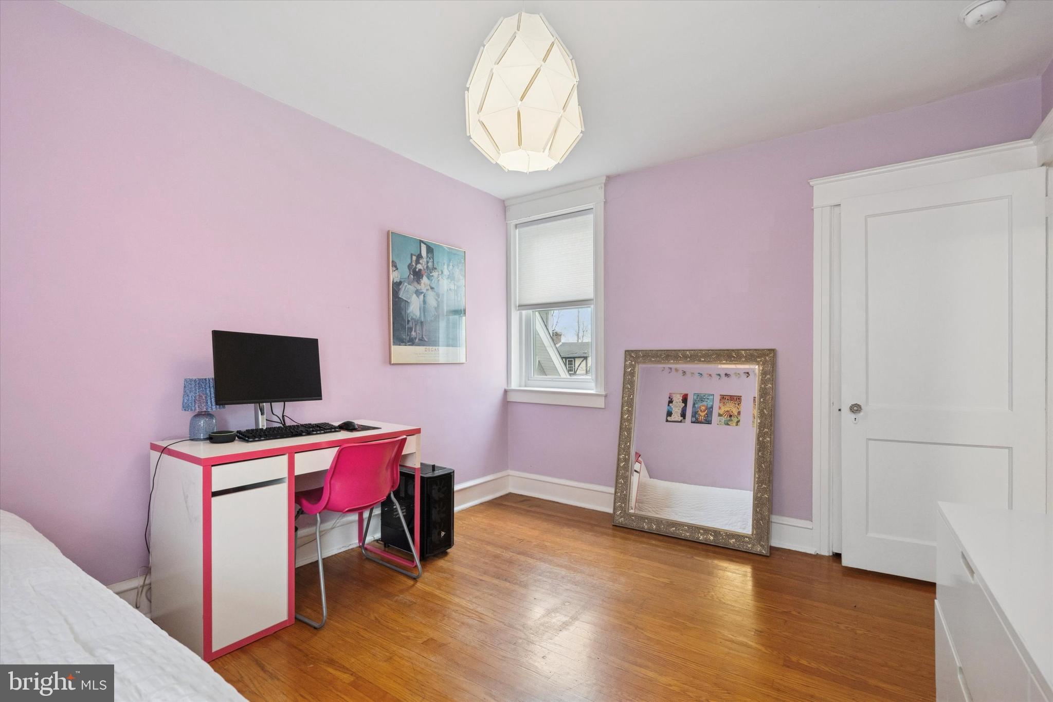 ARDMORE CROSSING - Residential