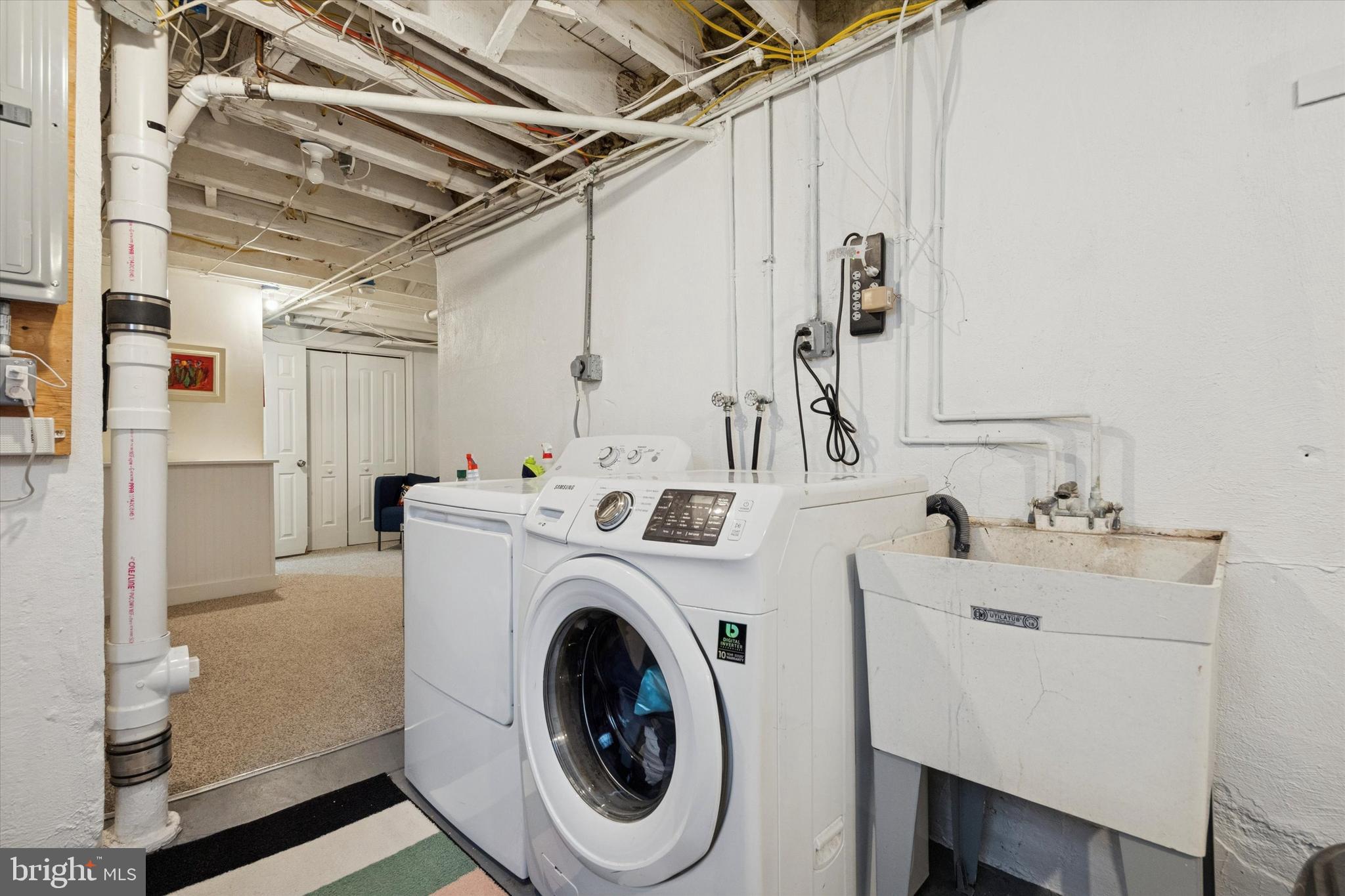 ARDMORE CROSSING - Residential