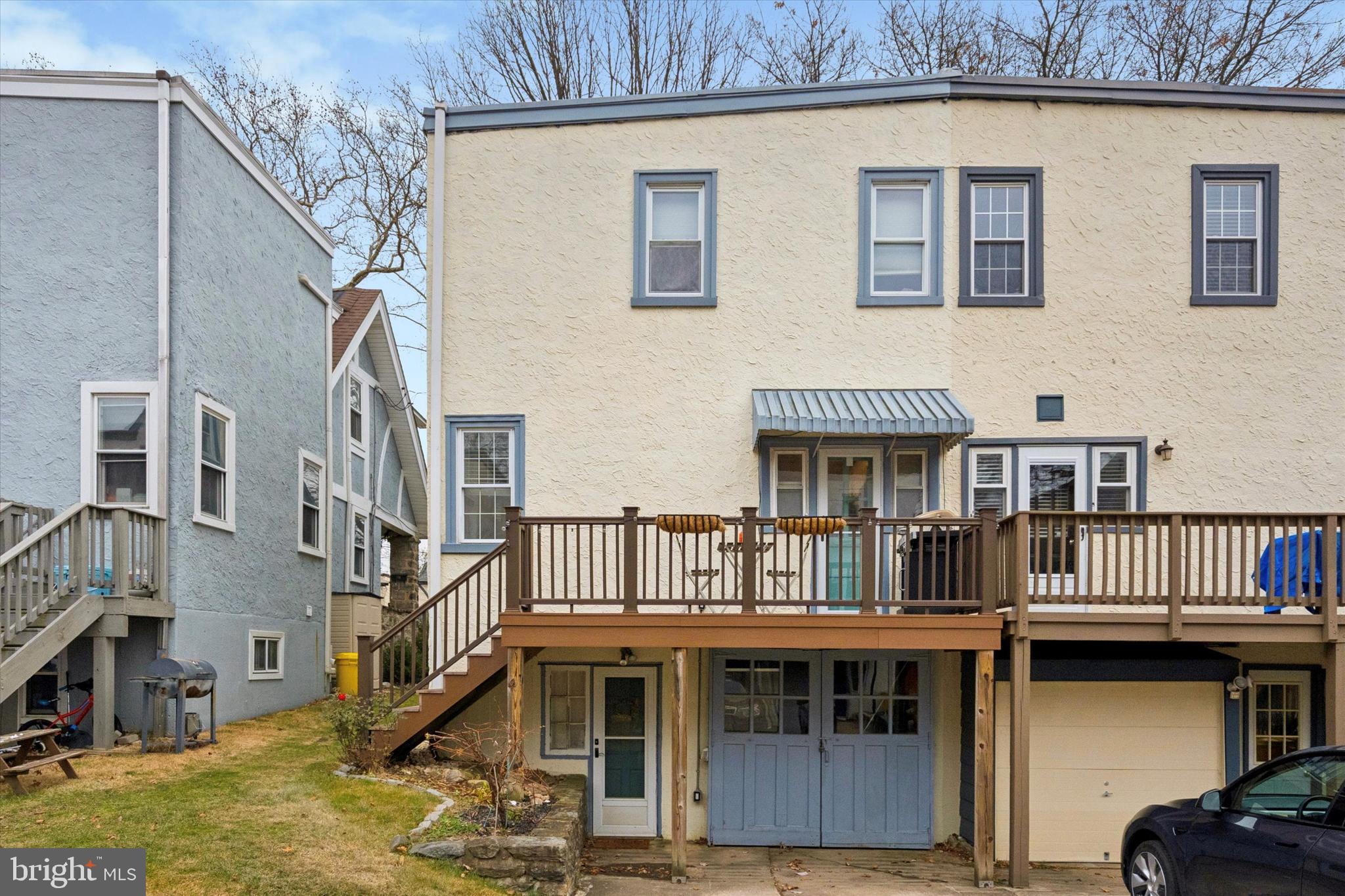 ARDMORE CROSSING - Residential