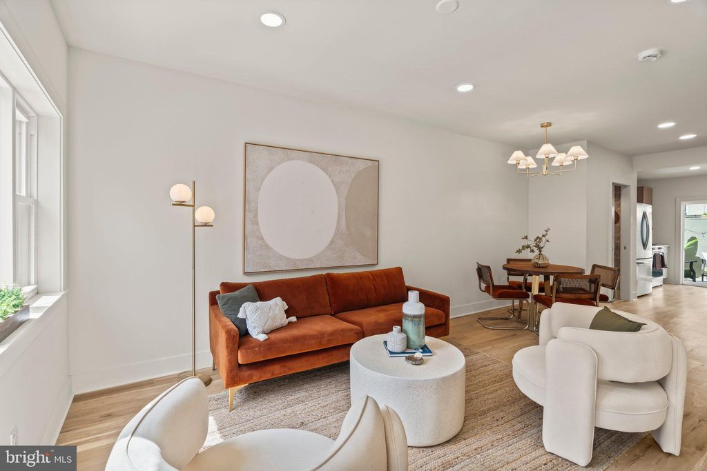 Photo of 1031 Mercy Street, PHILADELPHIA, PA 19148 (MLS # PAPH2577164)