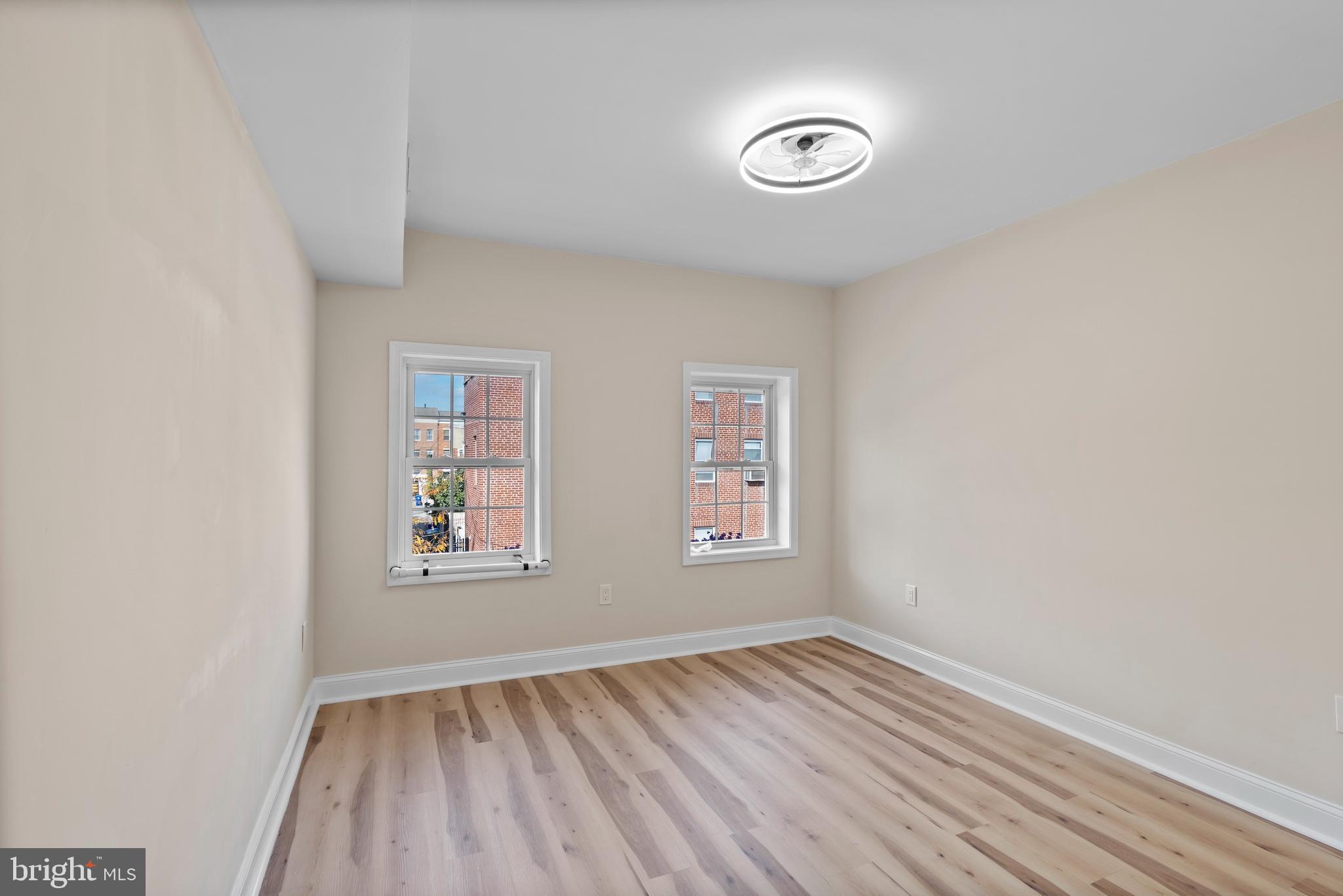 LITTLE ITALY - Residential Lease