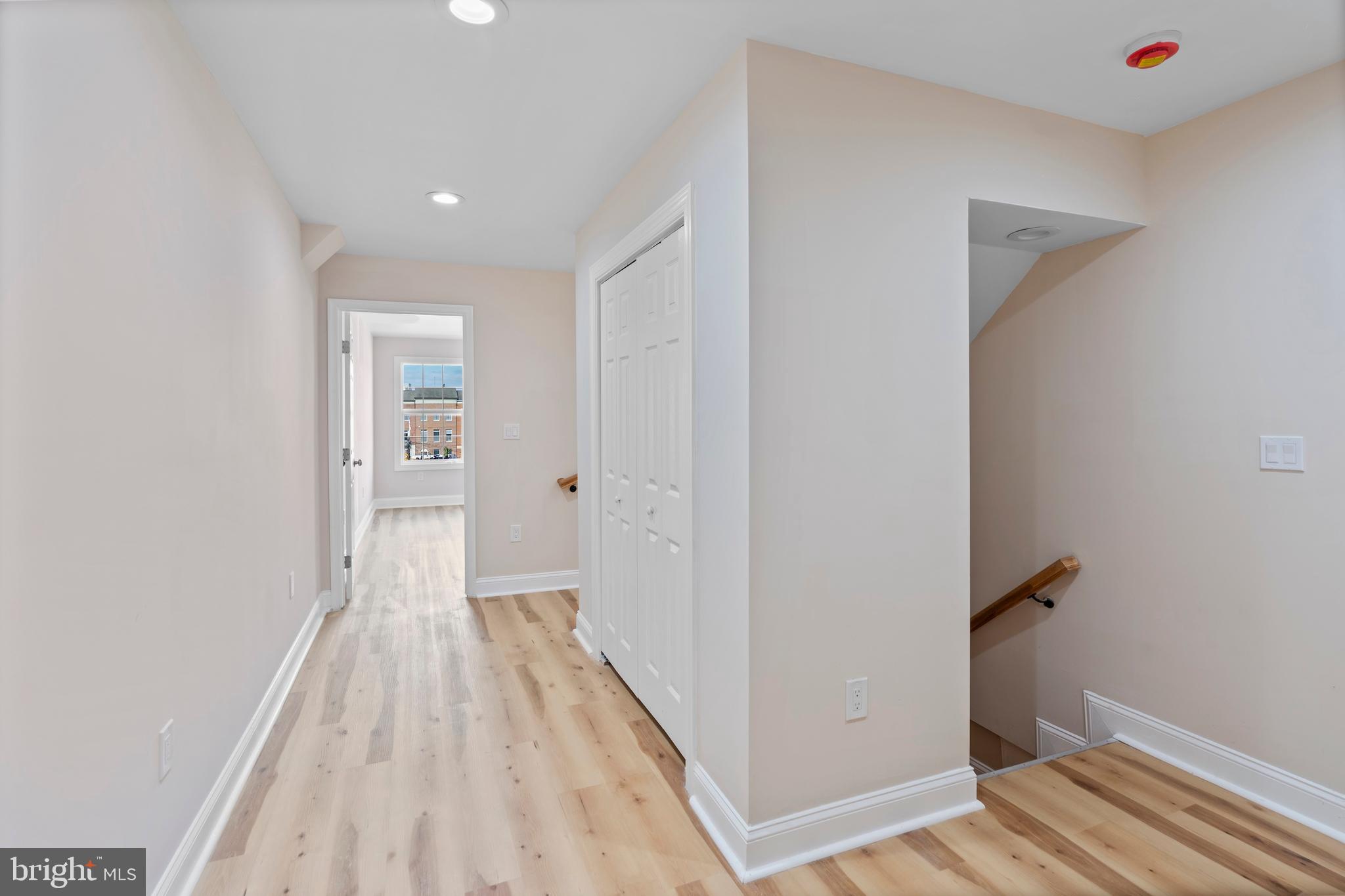 LITTLE ITALY - Residential Lease