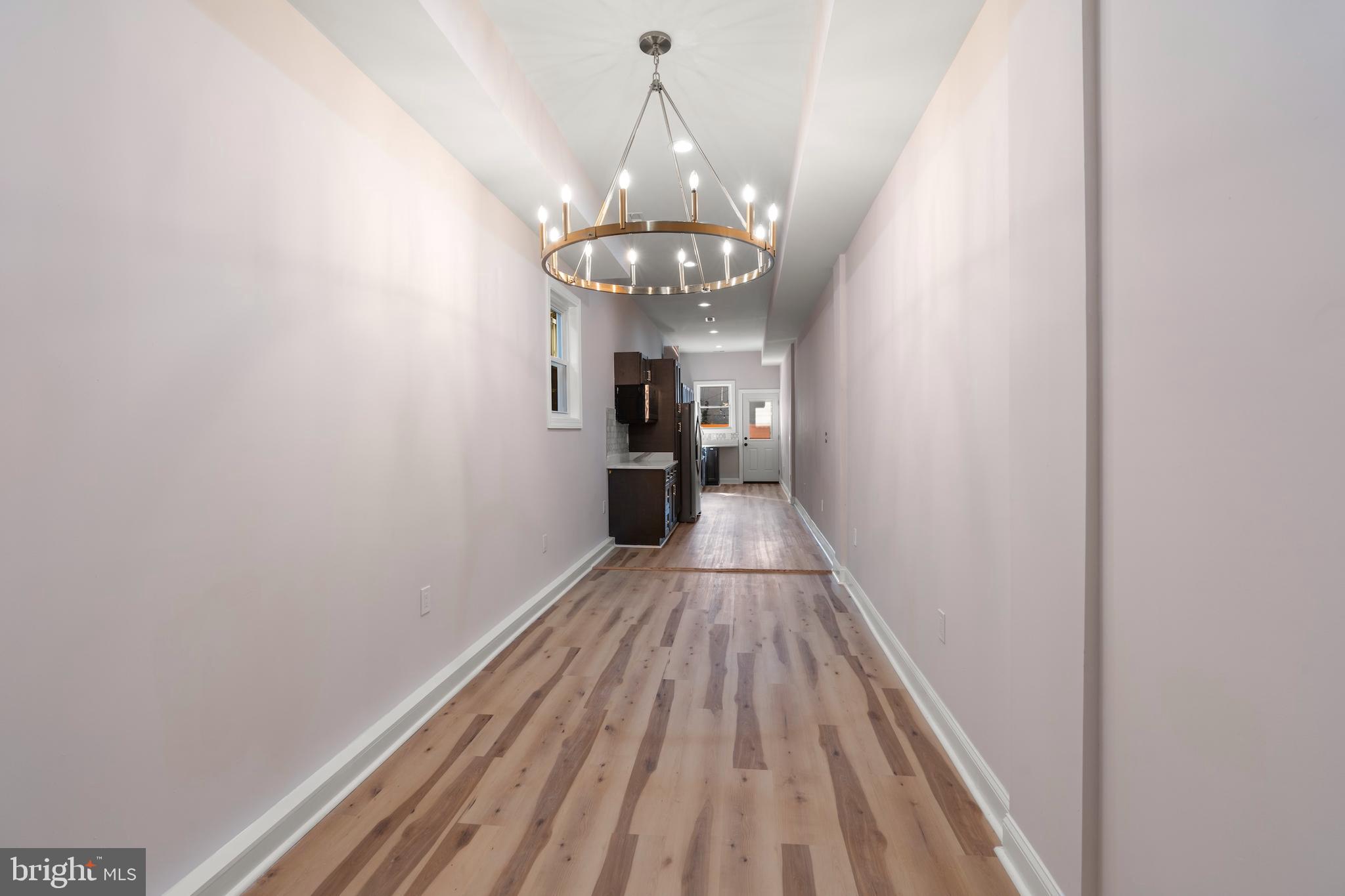 LITTLE ITALY - Residential Lease