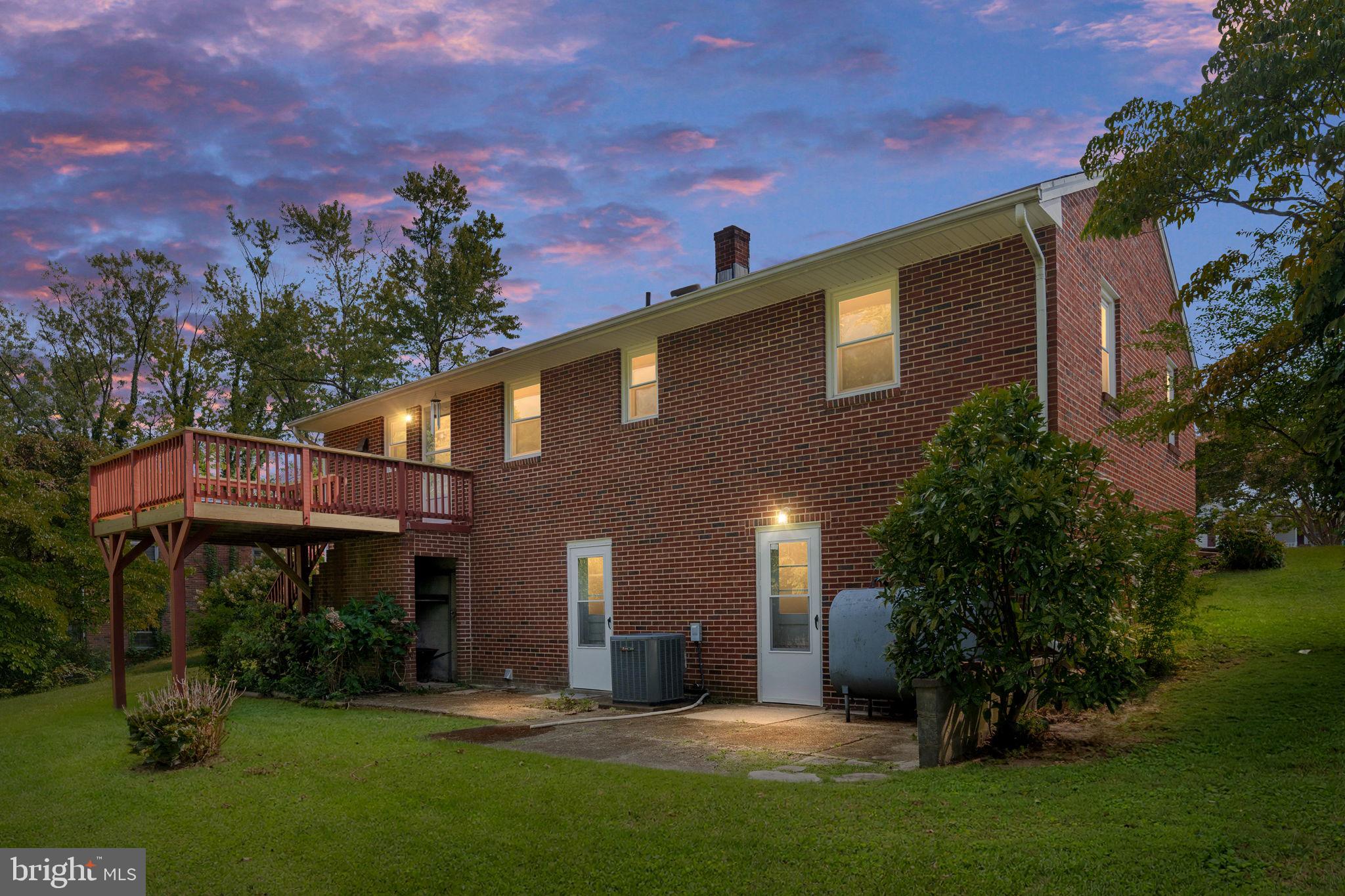 223 HILLCREST DRIVE