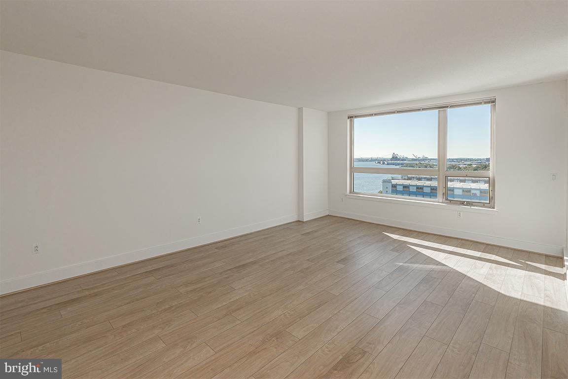 717 S CHRIS COLUMBUS BOULEVARD 814