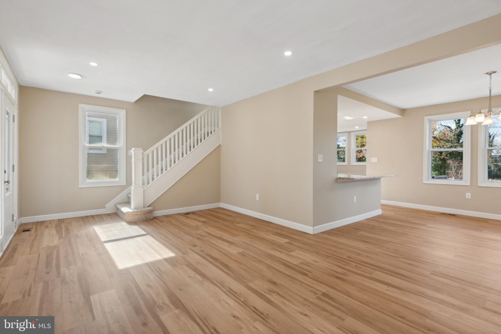 DOUGLAS PARK - Residential