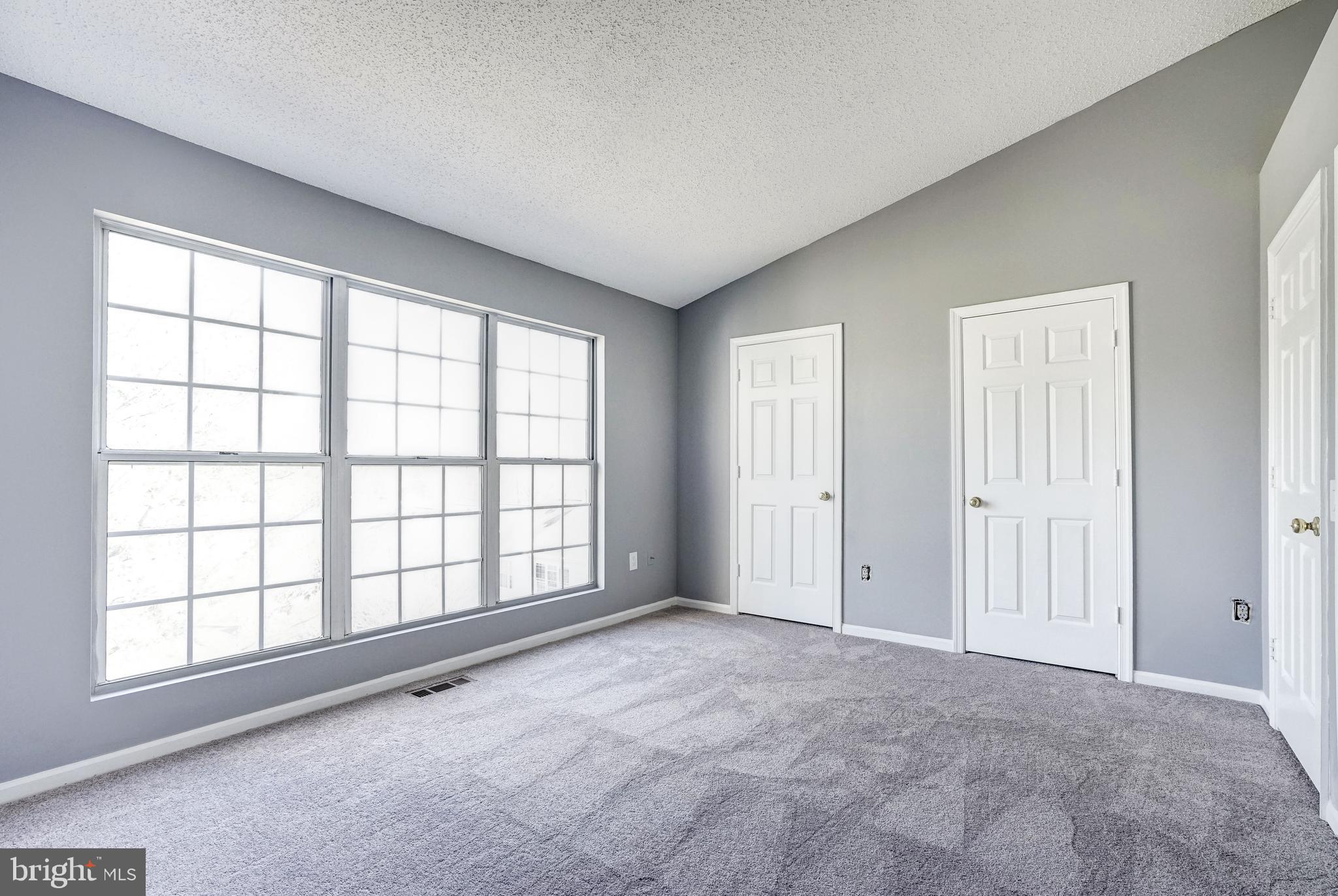 PENDERBROOK - Residential