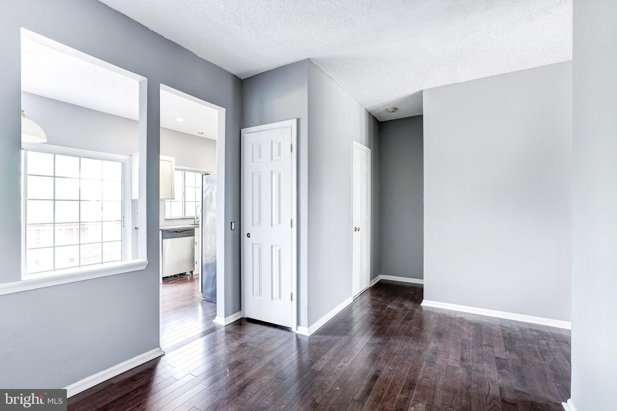 PENDERBROOK - Residential