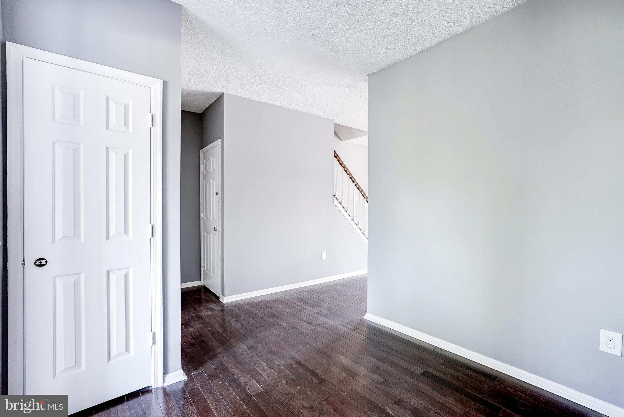 PENDERBROOK - Residential