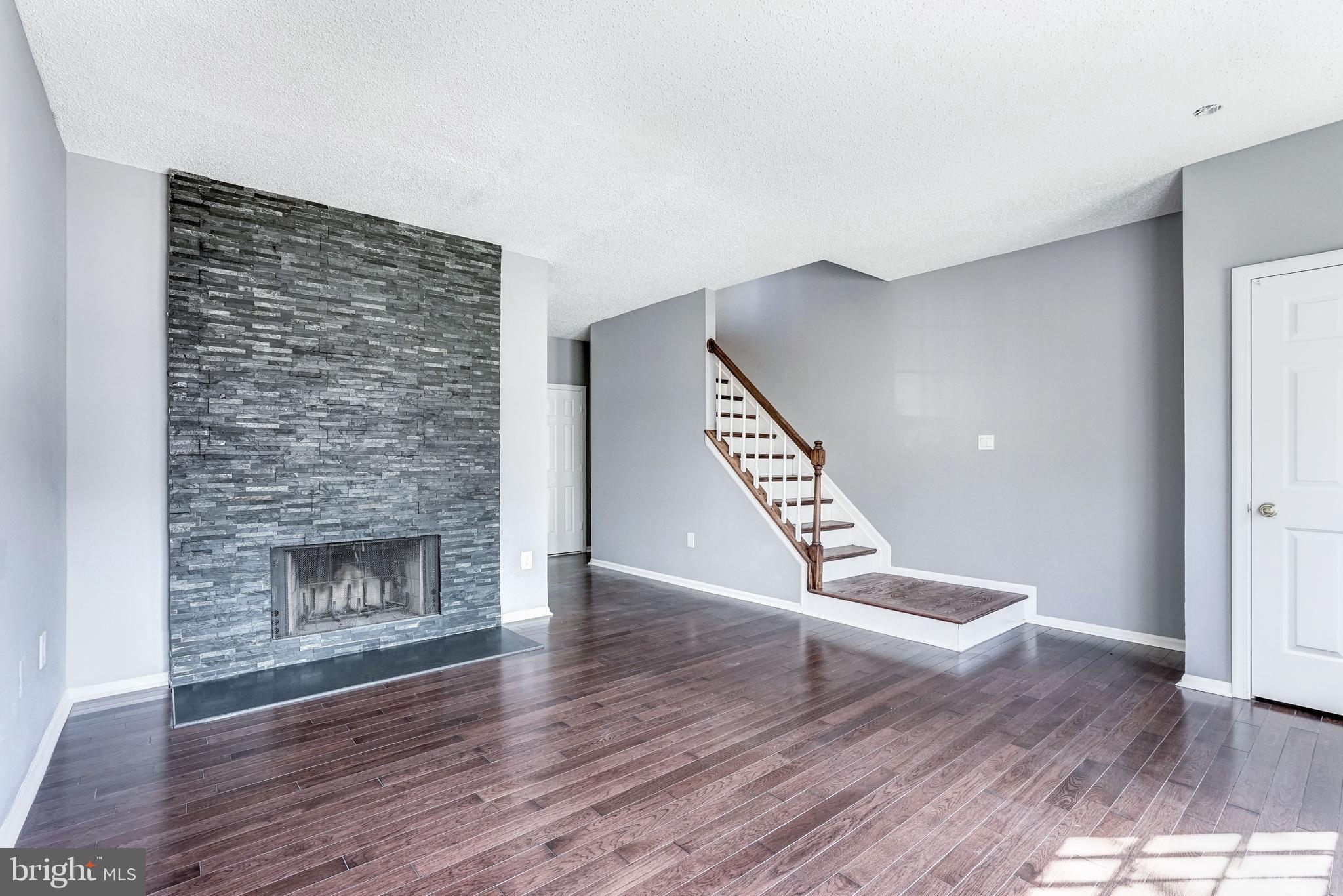 PENDERBROOK - Residential