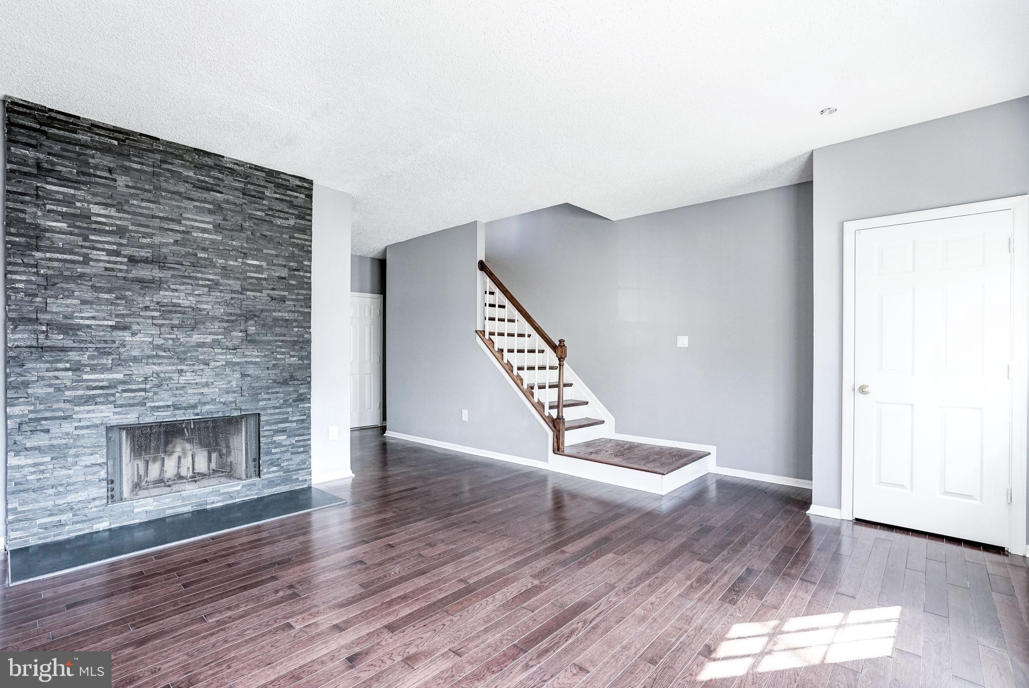 PENDERBROOK - Residential