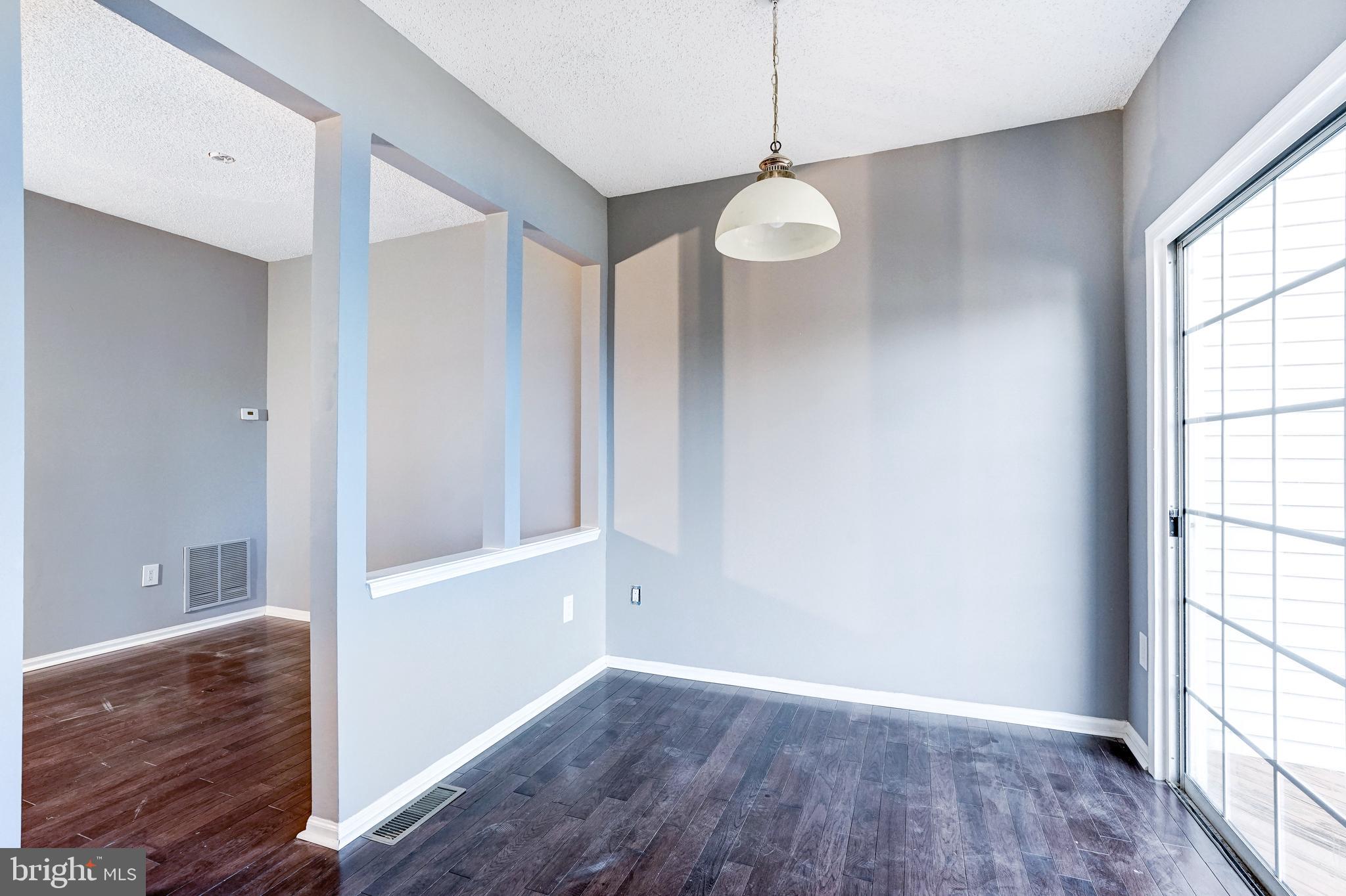 PENDERBROOK - Residential