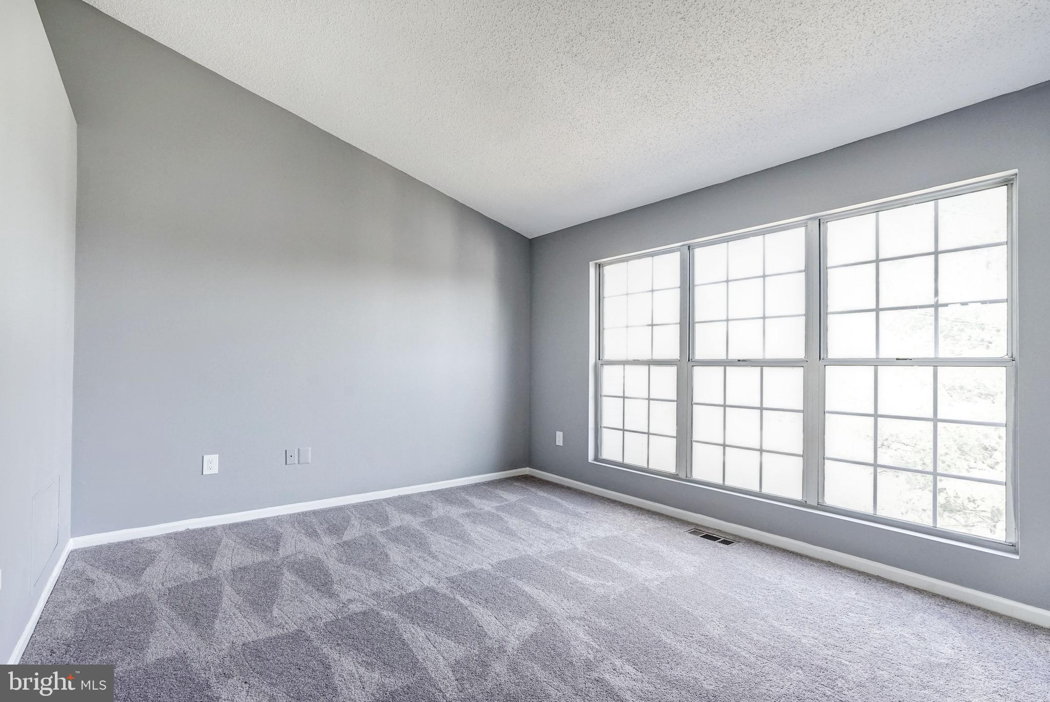 PENDERBROOK - Residential