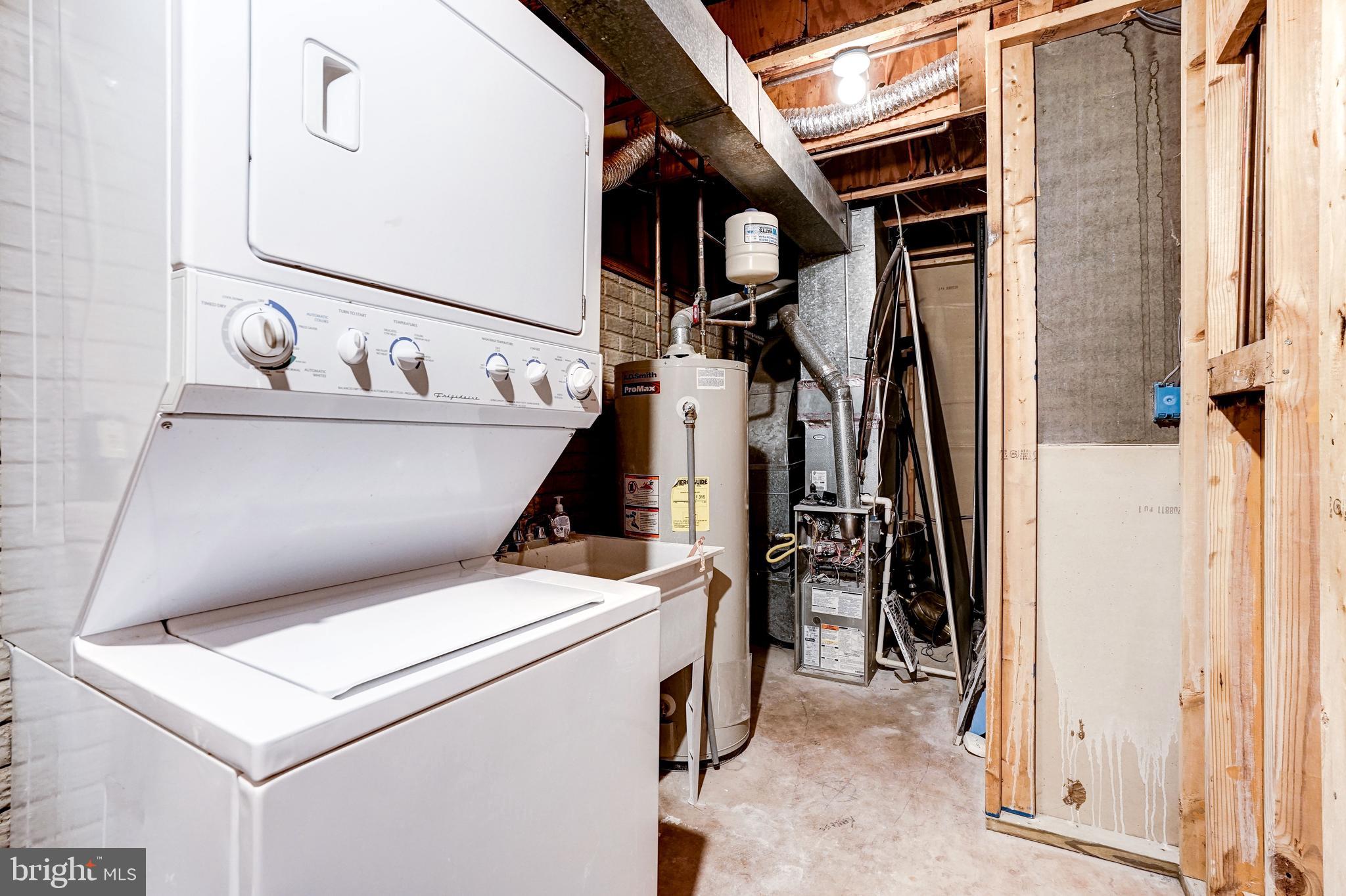 PENDERBROOK - Residential