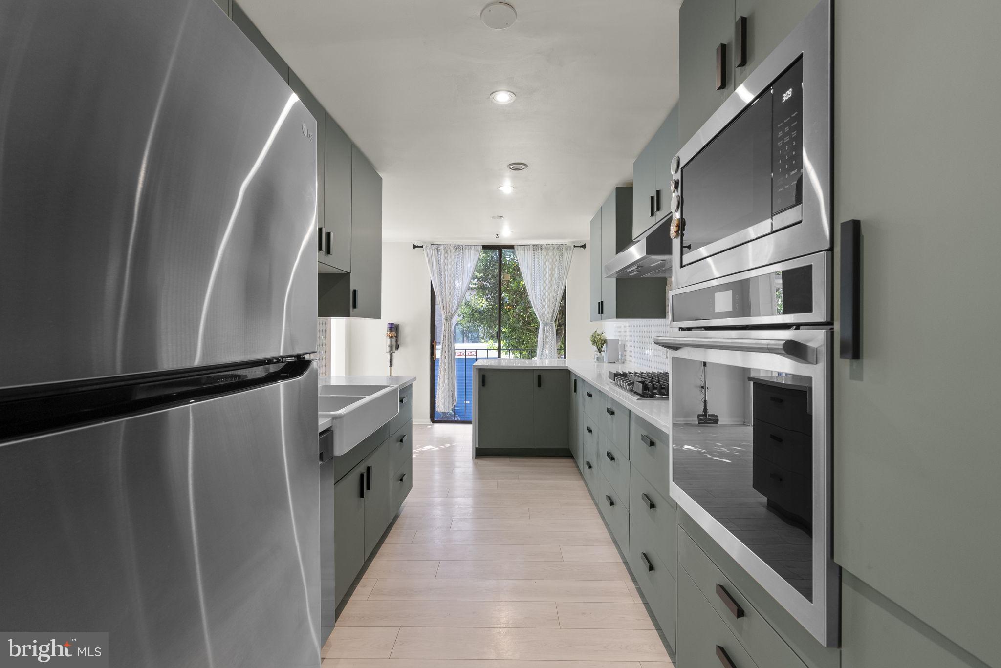INVERNESS FOREST - Residential