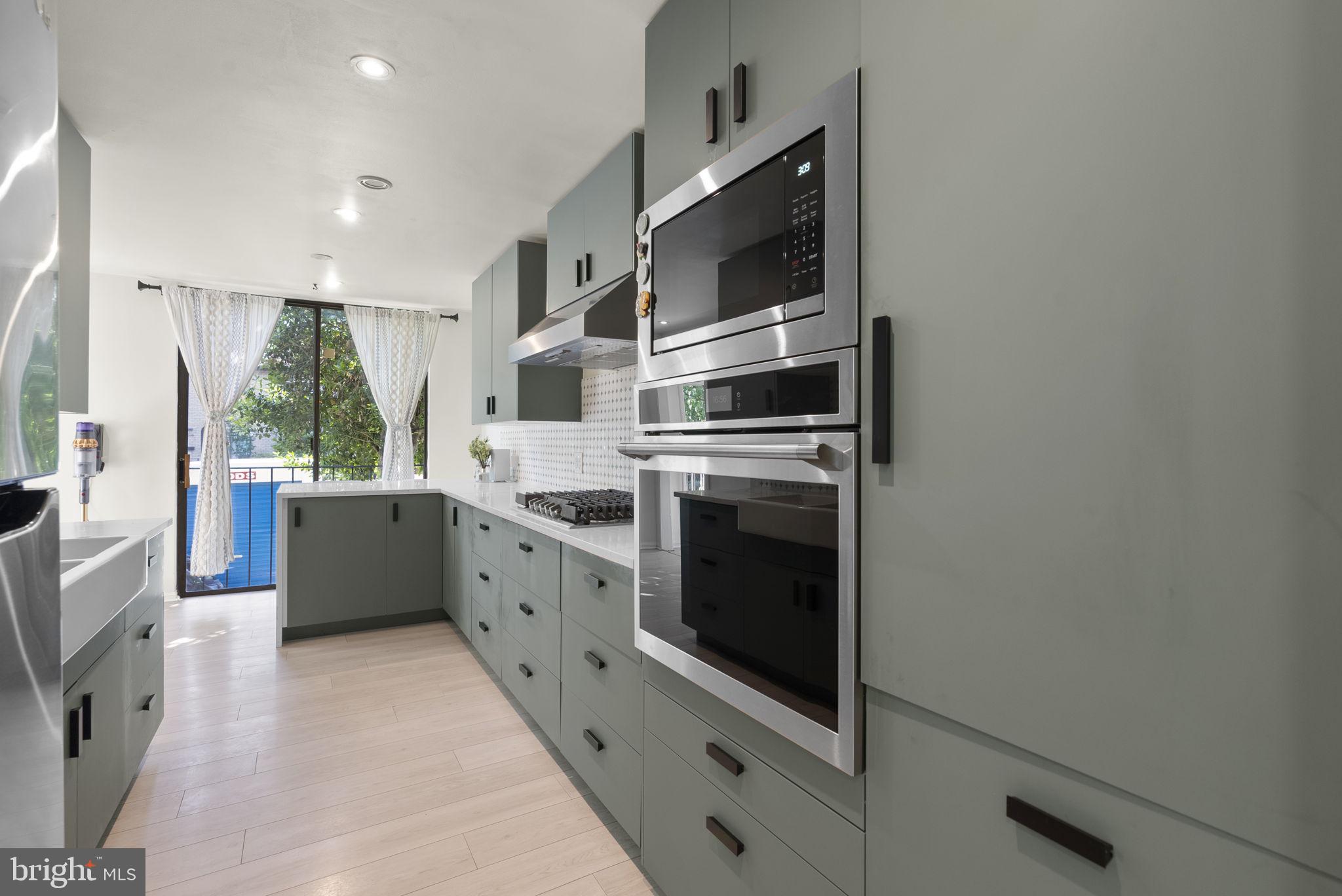 INVERNESS FOREST - Residential