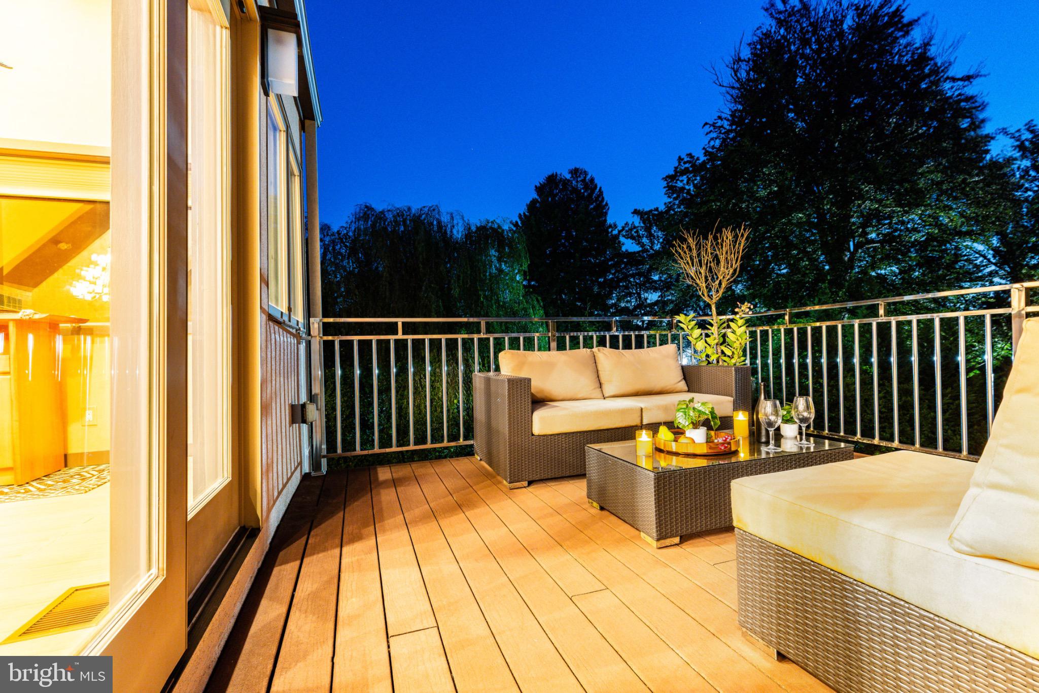 GLADWYNE - Residential