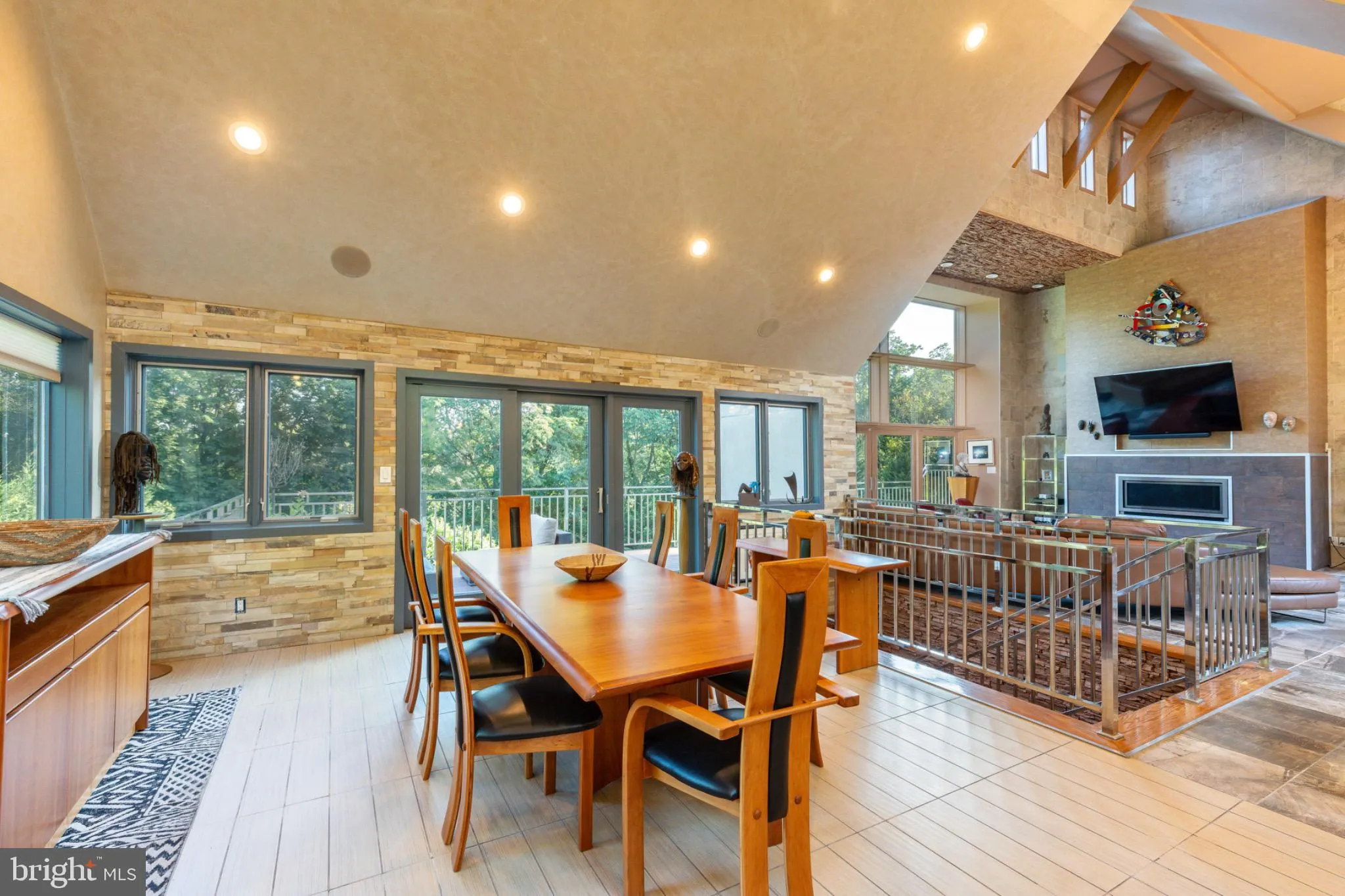 Gladwyne, Pennsylvania 19035, United States, 3 Bedrooms Bedrooms, ,4 BathroomsBathrooms,Residential,Active,191710