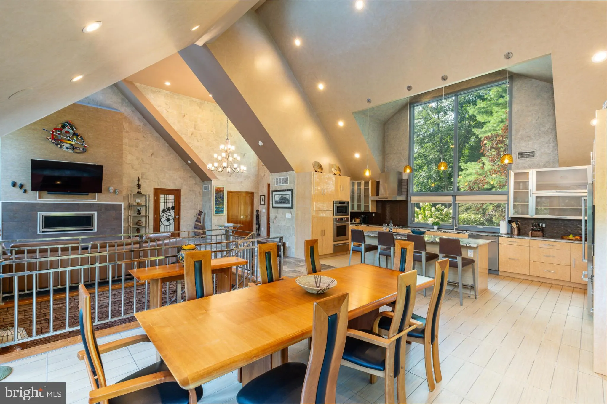 Gladwyne, Pennsylvania 19035, United States, 3 Bedrooms Bedrooms, ,4 BathroomsBathrooms,Residential,Active,191710