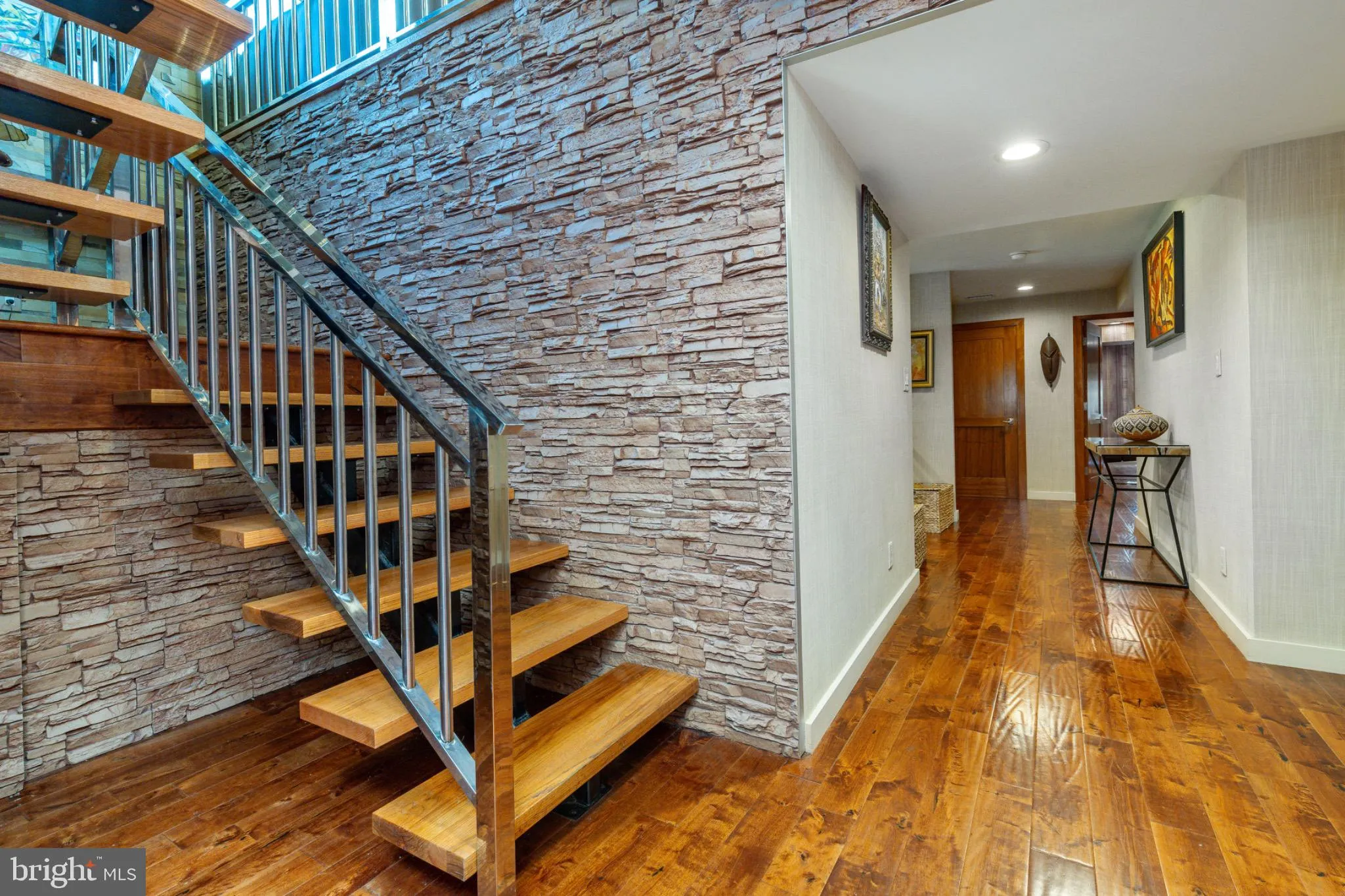 Gladwyne, Pennsylvania 19035, United States, 3 Bedrooms Bedrooms, ,4 BathroomsBathrooms,Residential,Active,191710