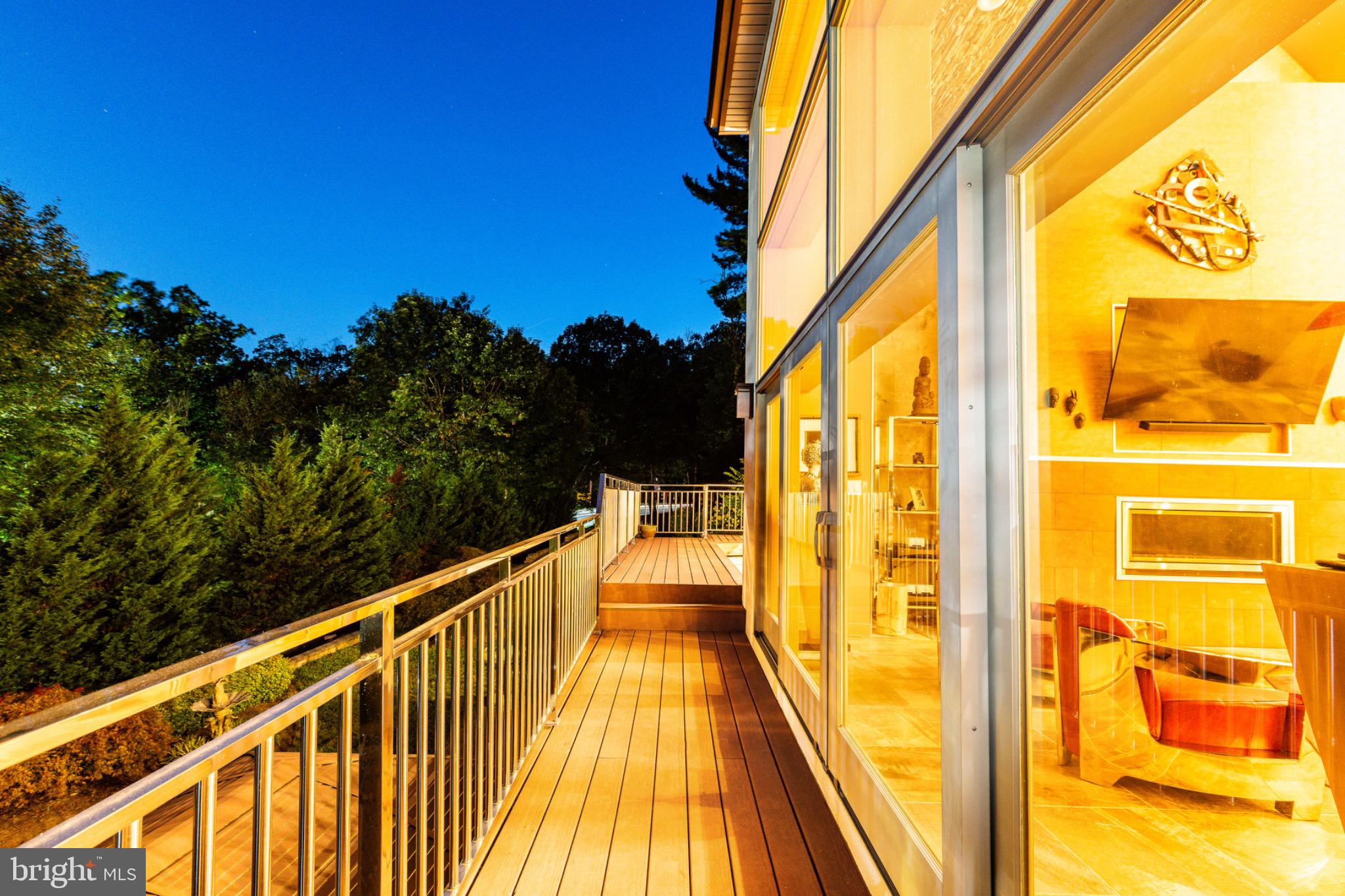 GLADWYNE - Residential