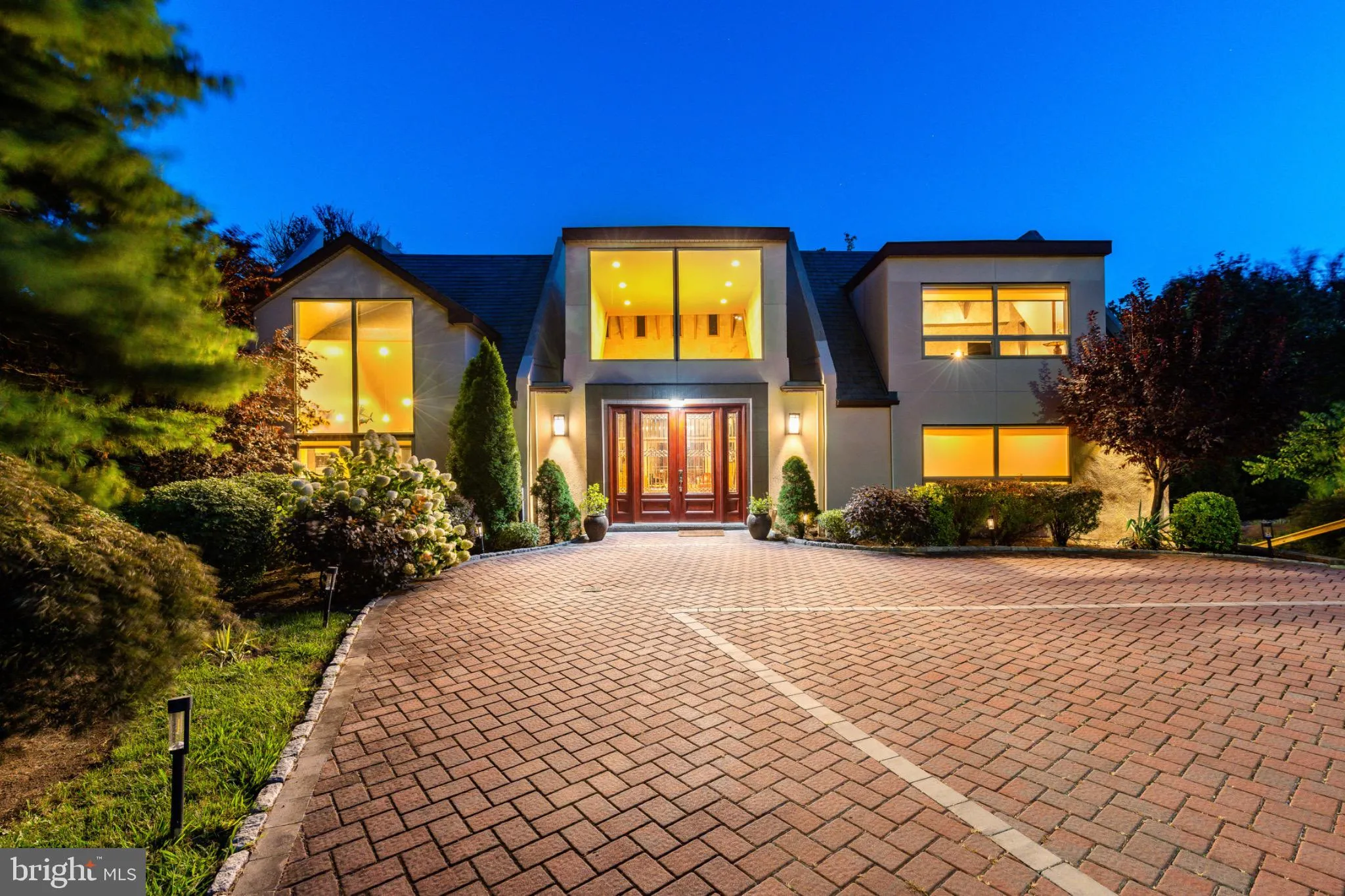 Gladwyne, Pennsylvania 19035, United States, 3 Bedrooms Bedrooms, ,4 BathroomsBathrooms,Residential,Active,191710