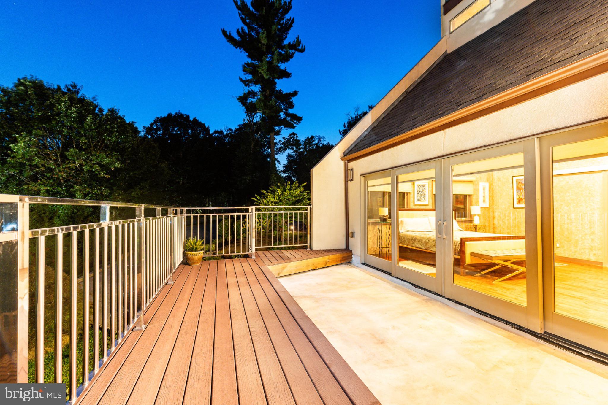 GLADWYNE - Residential