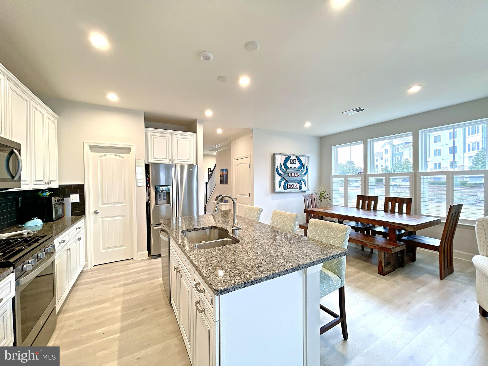 BAYSIDE - Residential