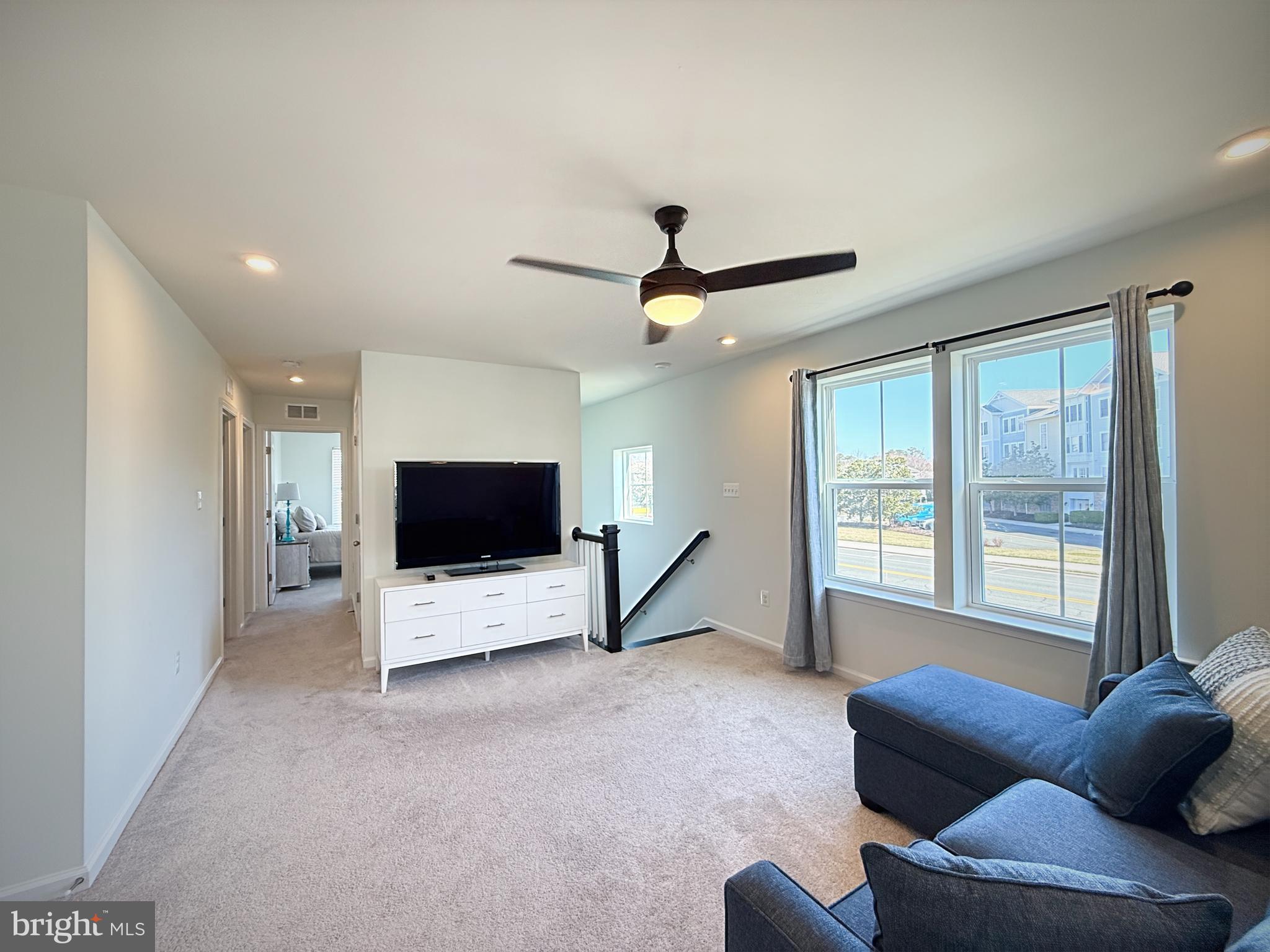 BAYSIDE - Residential