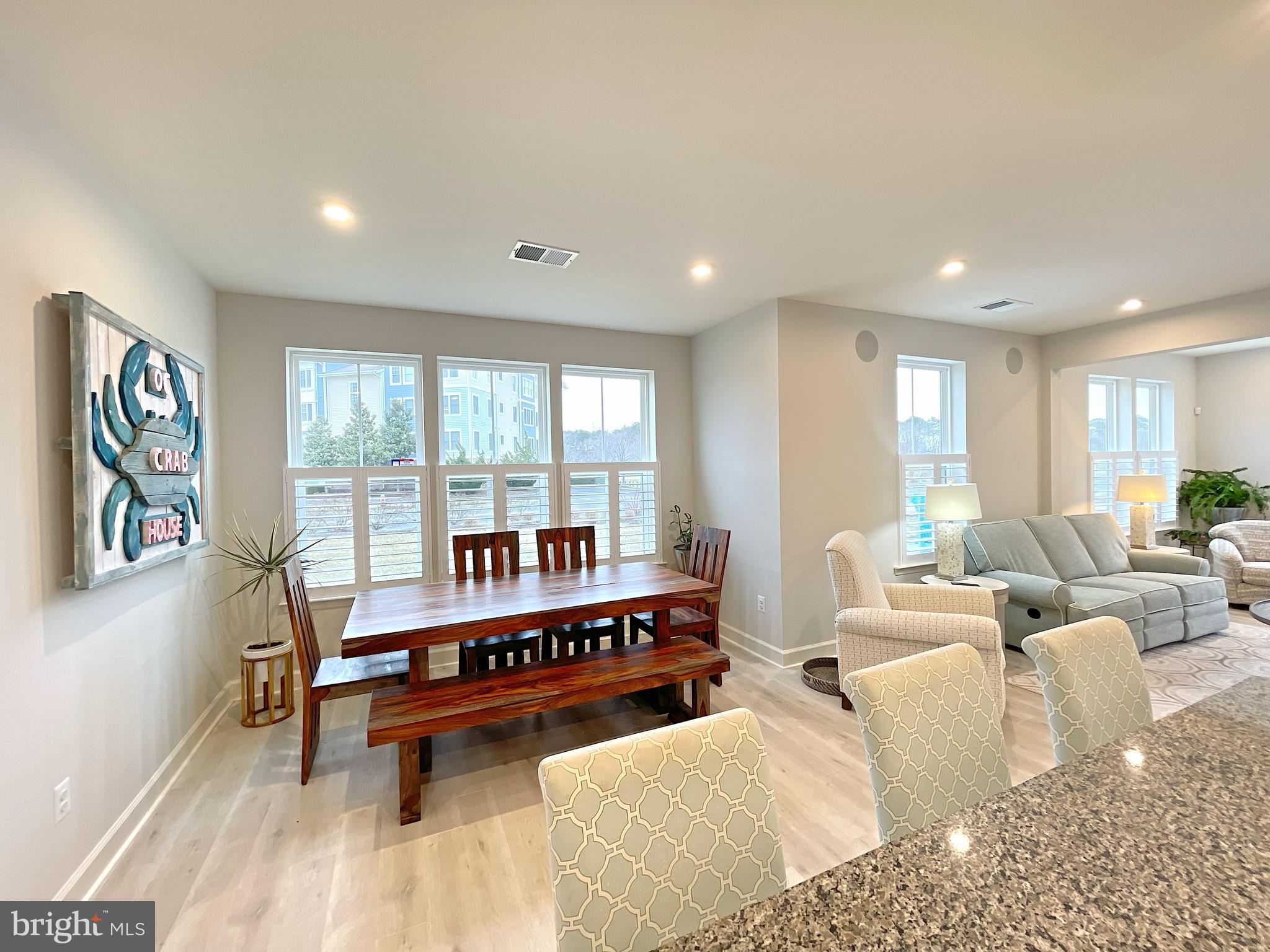 BAYSIDE - Residential